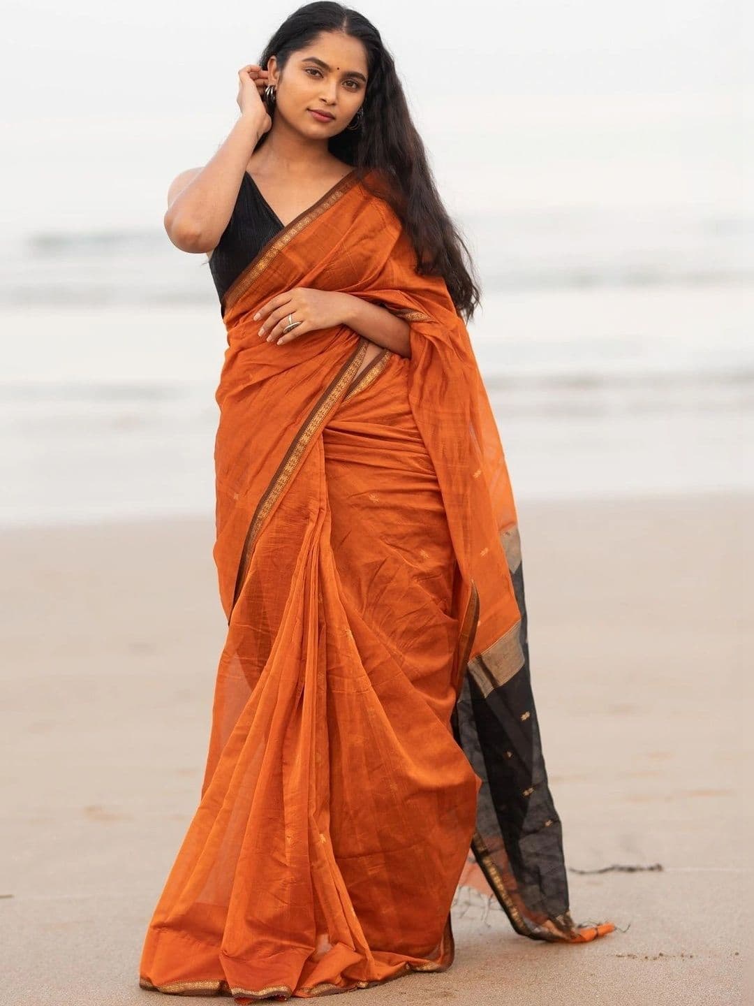 Mitera Zari Silk Blend Banarasi Saree - view 1