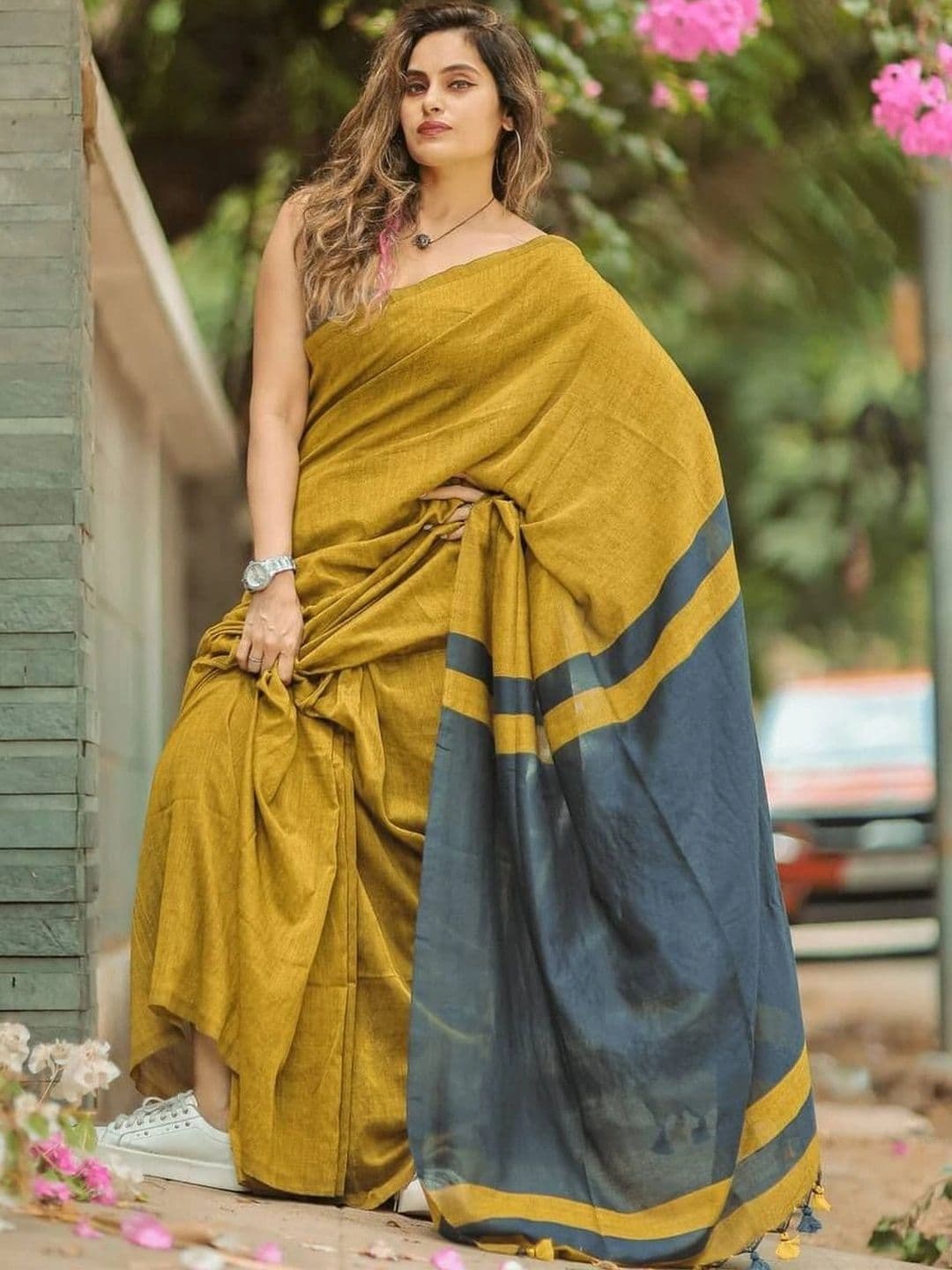 revika Woven Design Art Silk Designer Kanjeevaram Saree - view 1