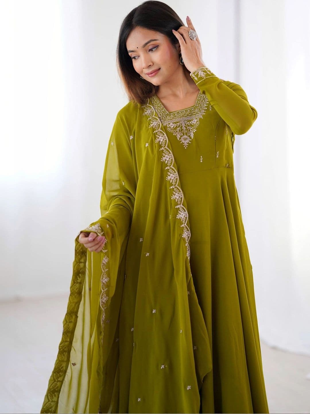 SAJAVAT ETHENIC WEAR Women Ethnic Motifs Embroidered Regular Kurta with Trousers & With Dupatta thumbnail 2