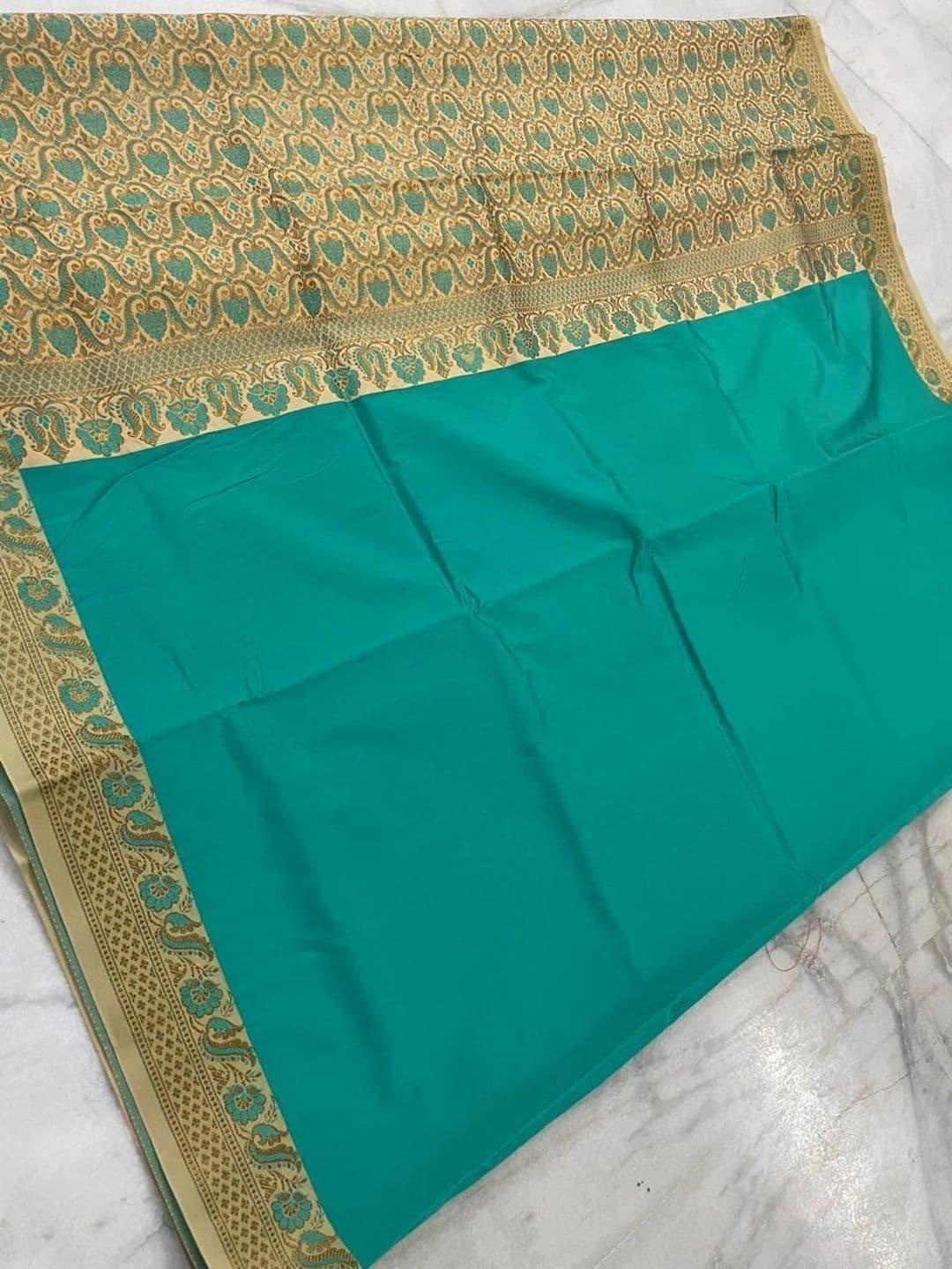 Silk Loomluxe Zari Art Silk Banarasi Saree thumbnail 4