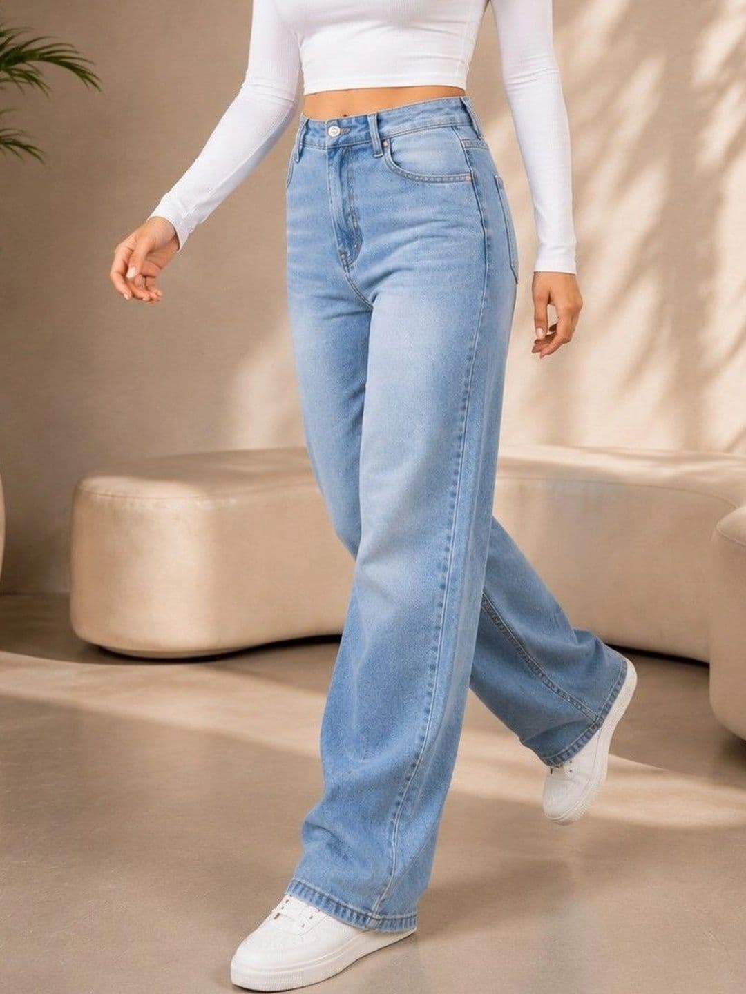 DENIMLOOK Women High-Rise Light Fade Jeans thumbnail 5