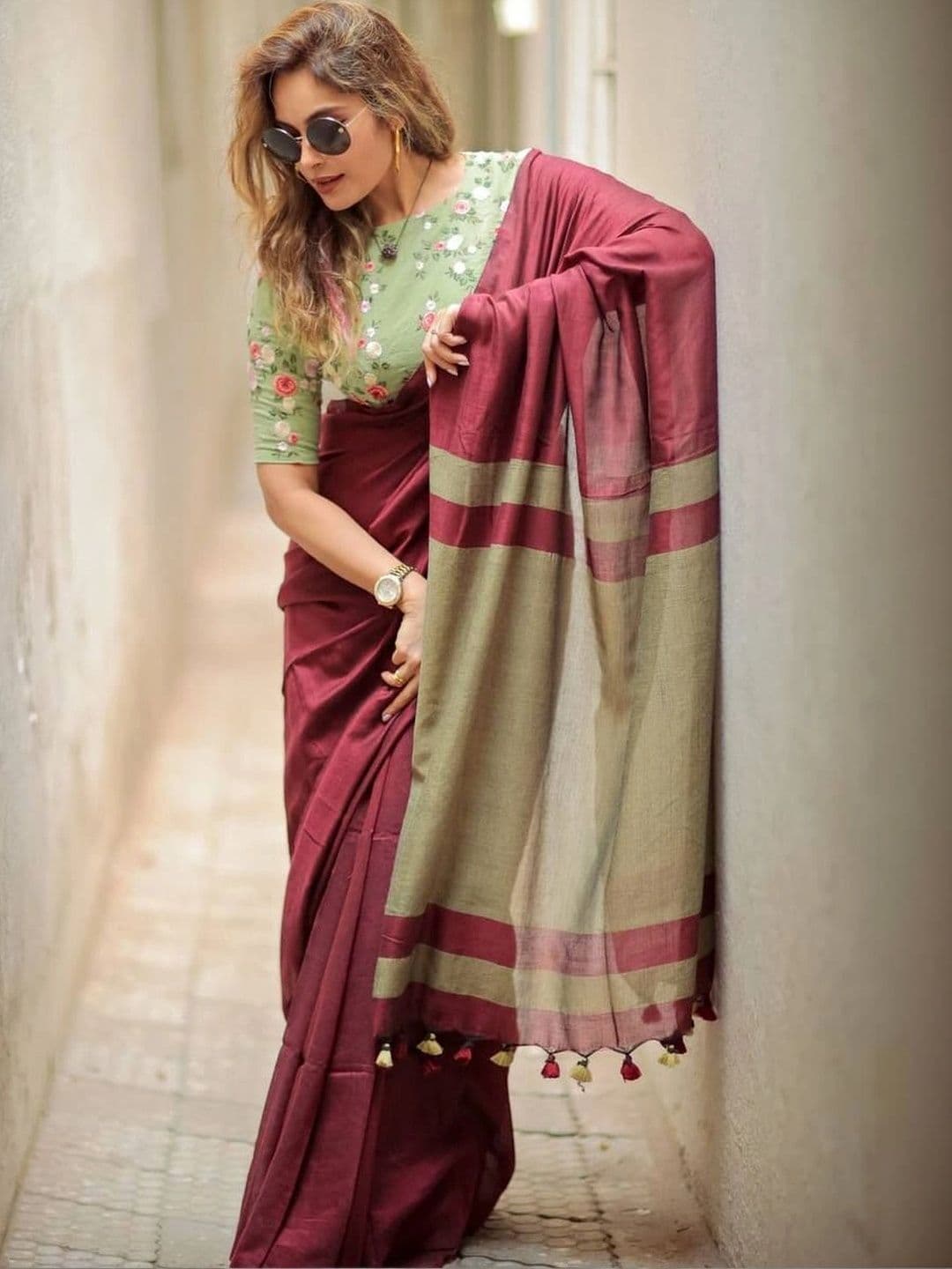 revika Woven Design Art Silk Designer Kanjeevaram Saree - view 1