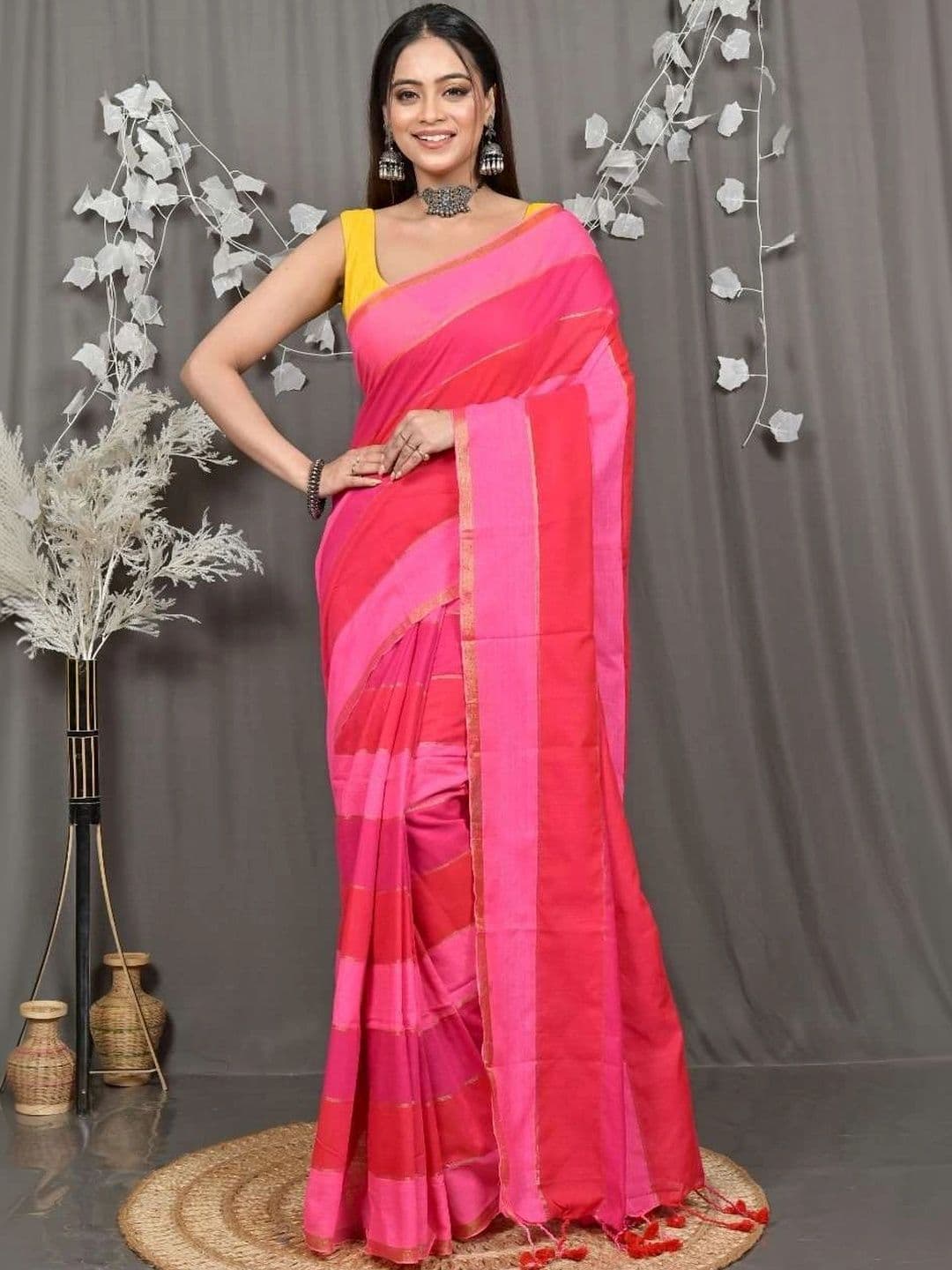 RoyBoni Women Striped Pure Cotton Taant Saree - view 1