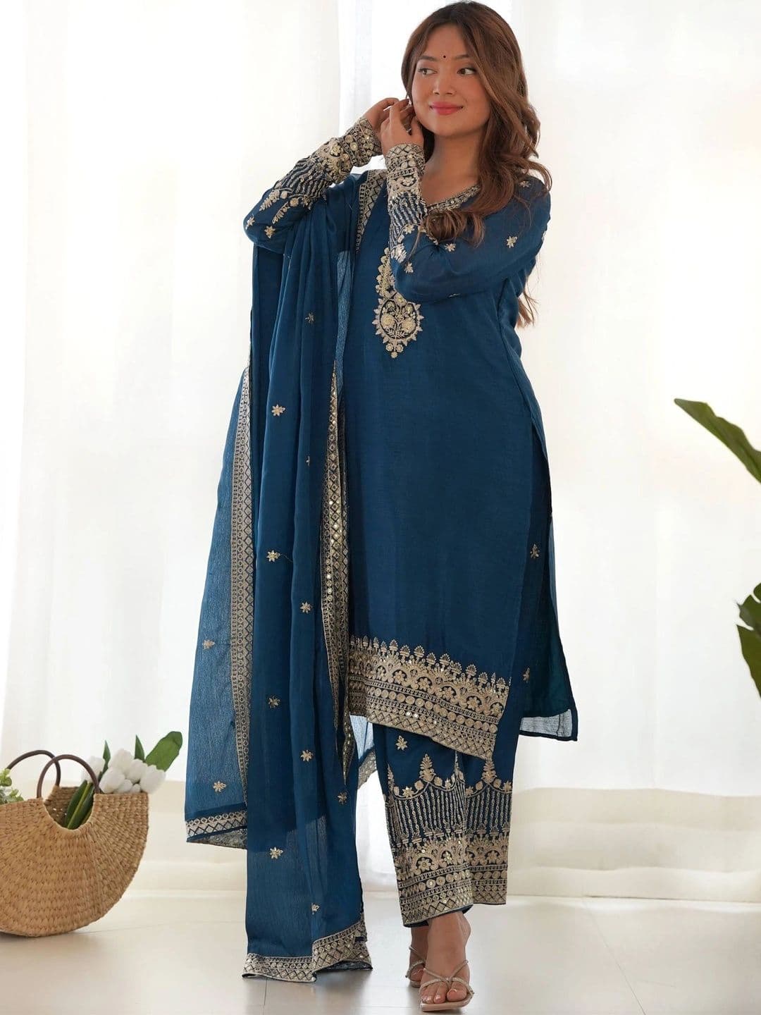 SAJAVAT ETHENIC WEAR Women Ethnic Motifs Embroidered Regular Thread Work Kurta with Palazzos & With Dupatta thumbnail 5