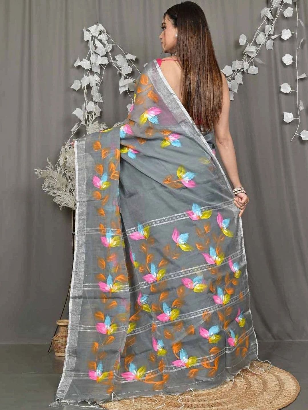 RoyBoni Pure Cotton Taant Saree thumbnail 2