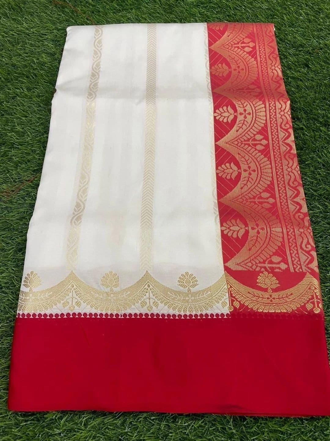Silk Loomluxe Zari Art Silk Saree thumbnail 2