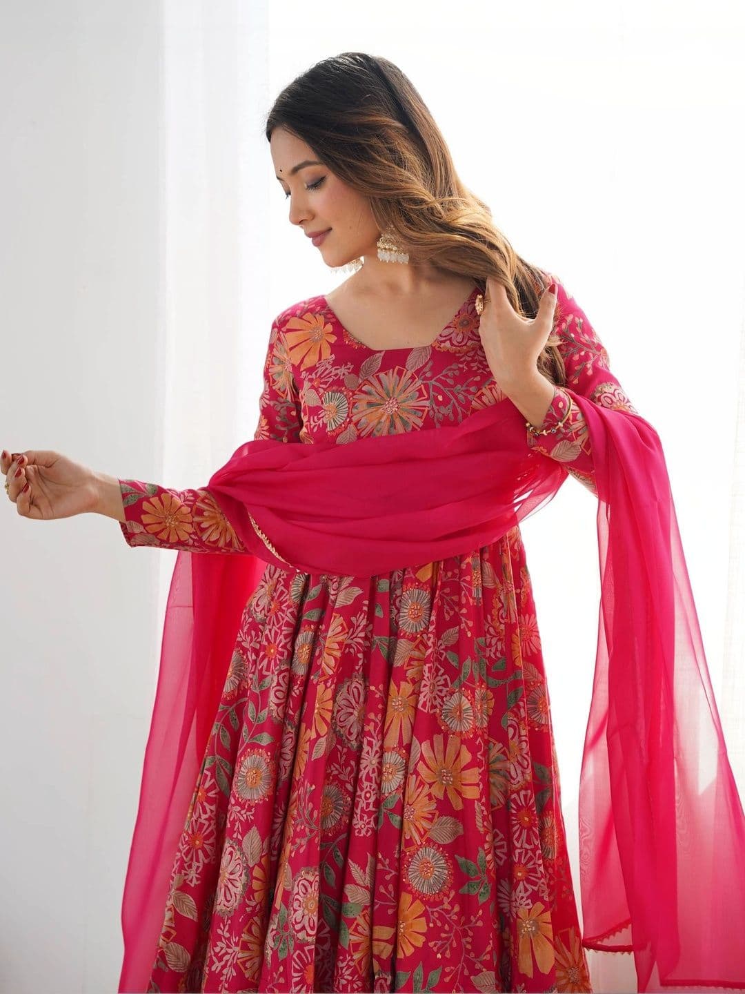 SAJAVAT ETHENIC WEAR Women Floral Printed Regular Chanderi Silk Kurta with Palazzos & With Dupatta thumbnail 7