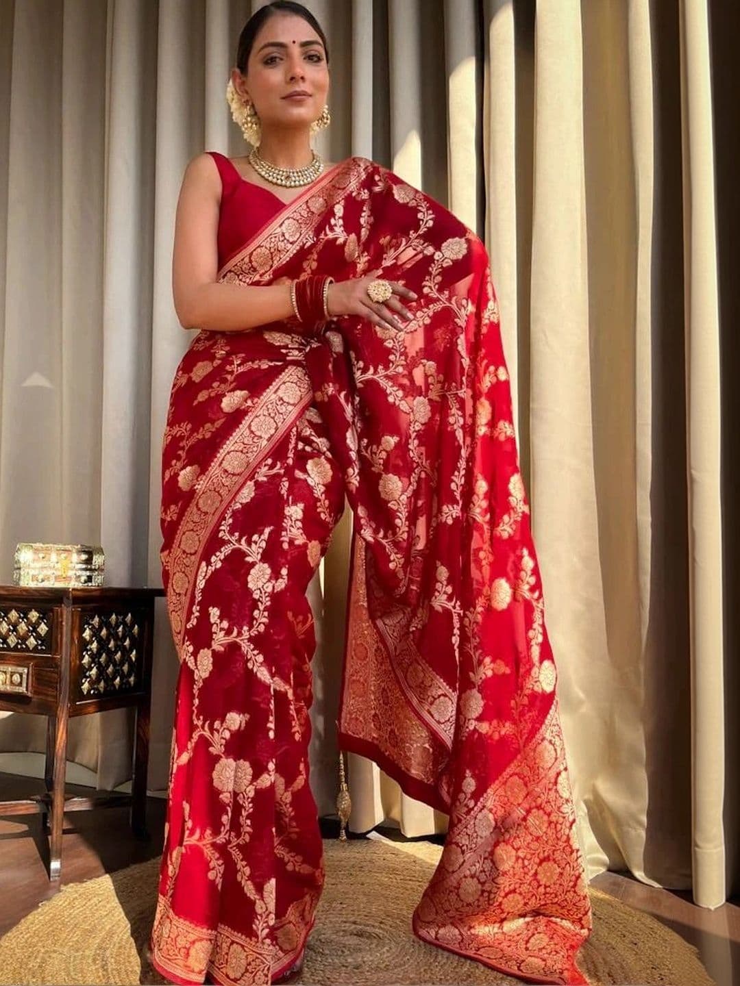 Mitera Woven Design Zari Silk Blend Banarasi Saree - view 1