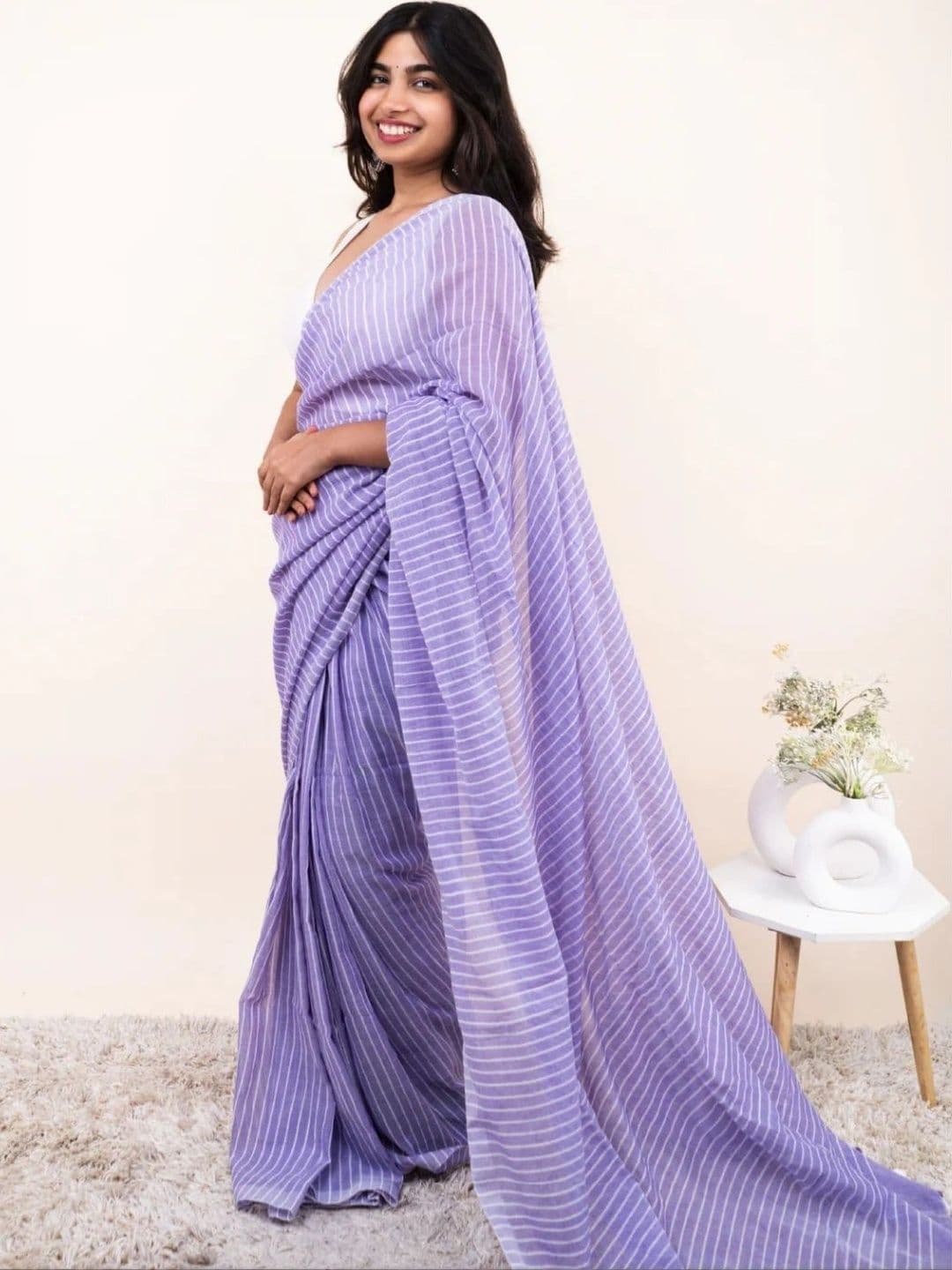 MRSWEARS Embellished Saree thumbnail 6