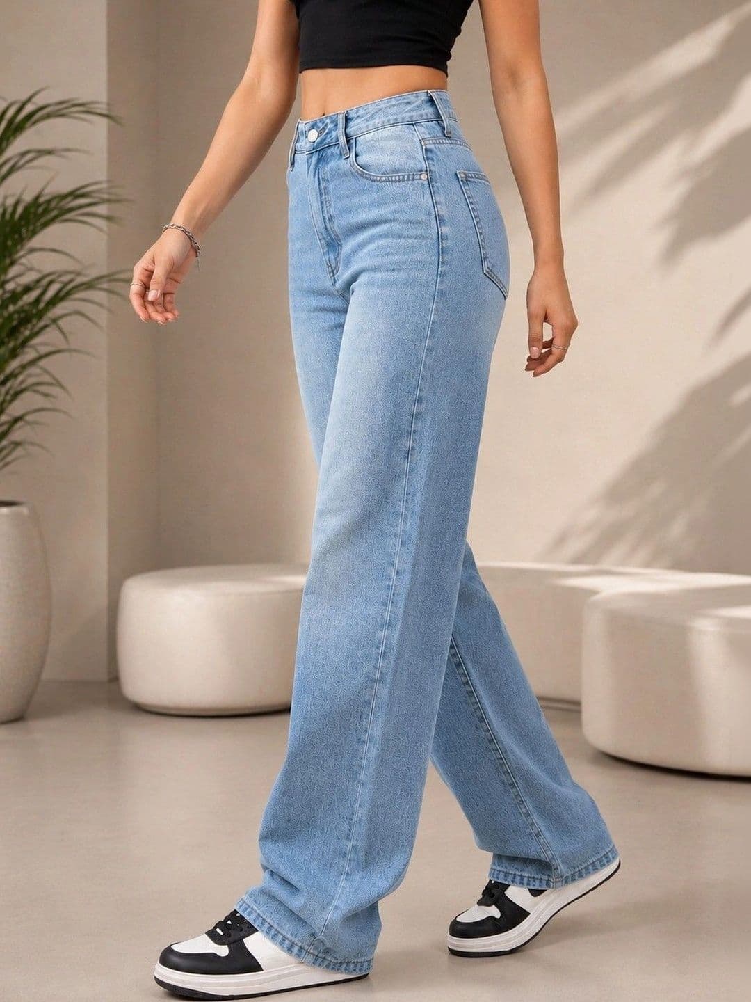 DENIMLOOK Women High-Rise Light Fade Jeans - view 1