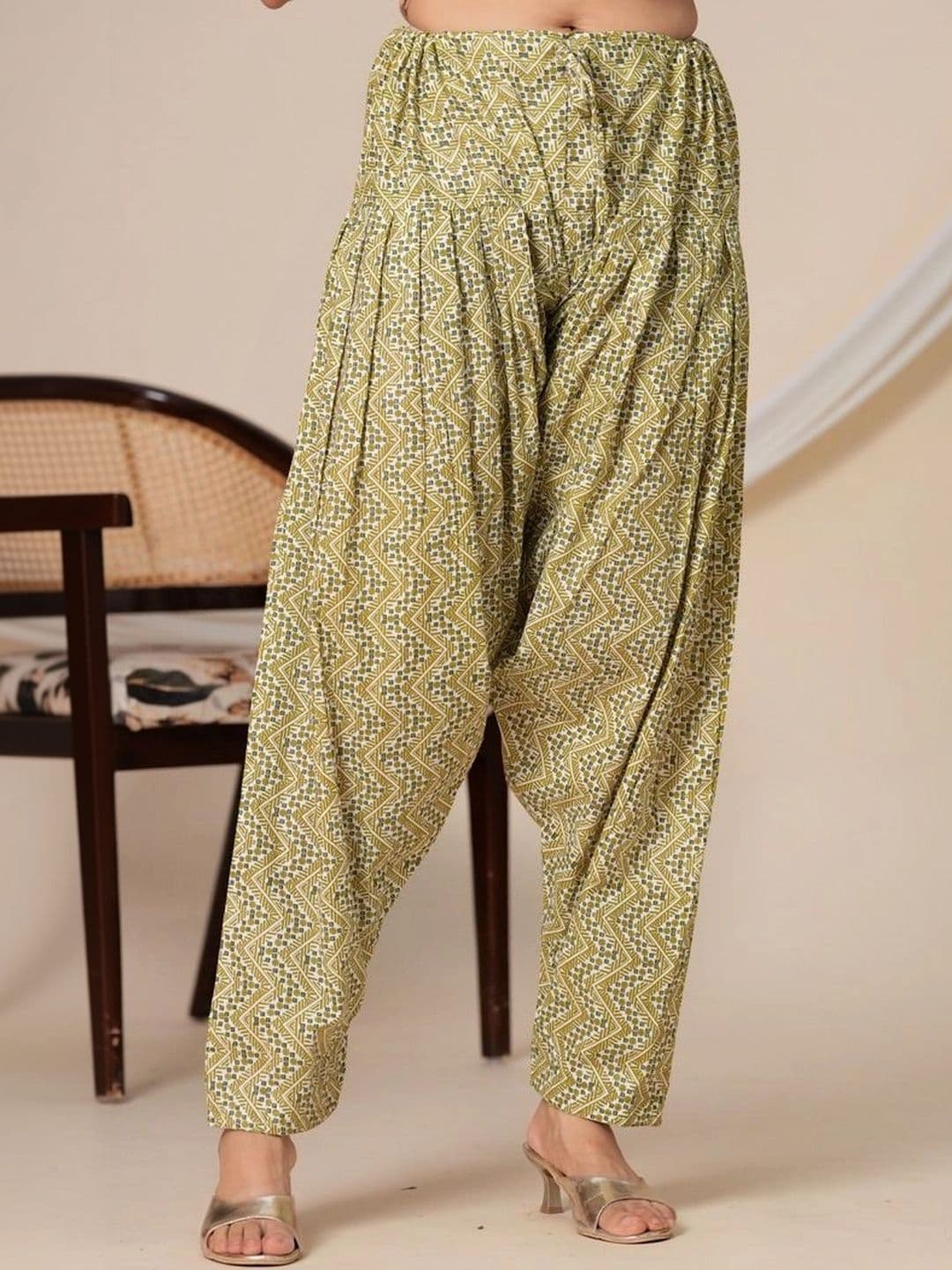 Anouk Women Ethnic Motifs Printed Regular Pure Cotton Kurta with Patiala & With Dupatta thumbnail 5