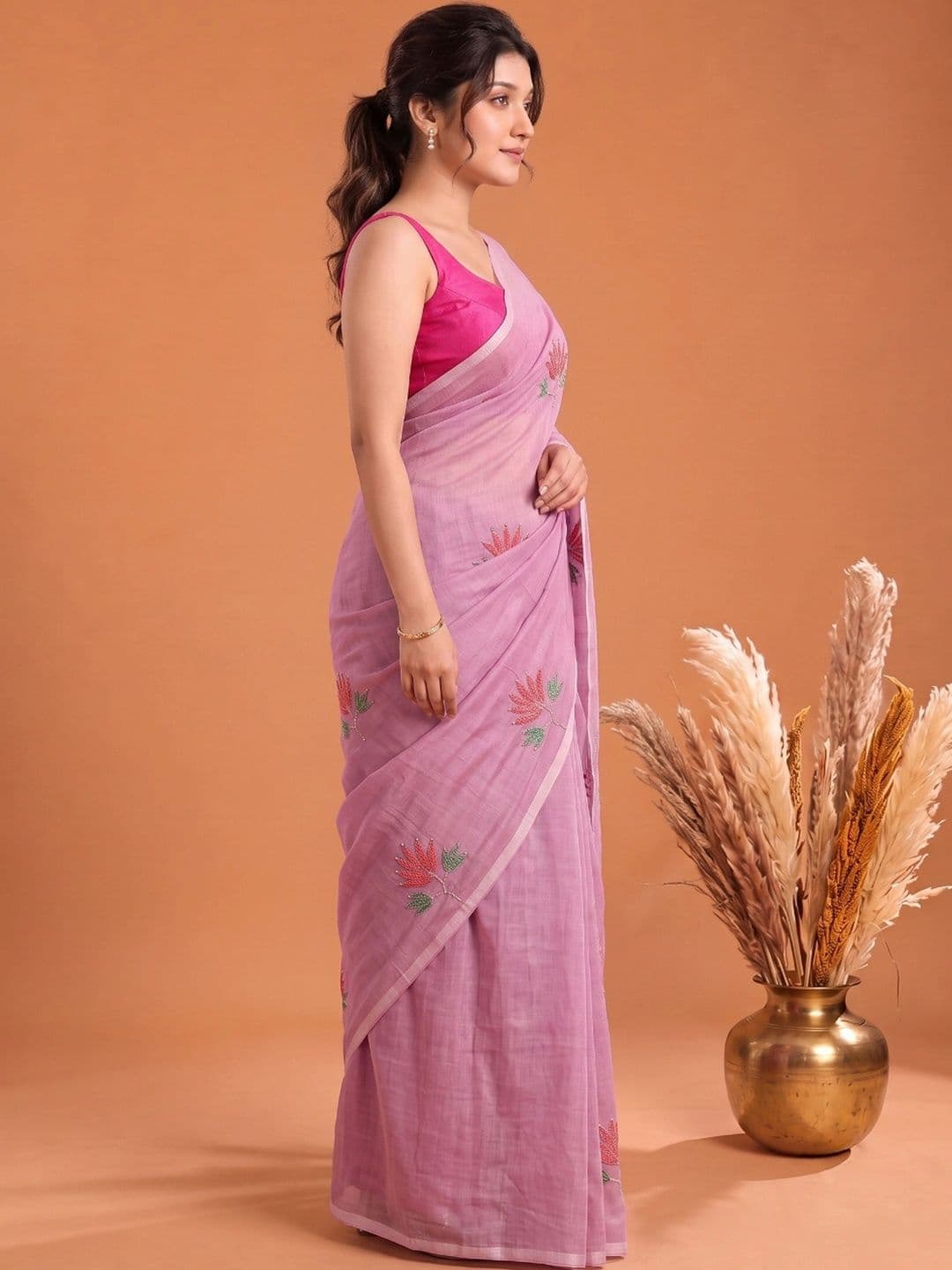 Aparna Floral Embroidered Pure Cotton Saree thumbnail 5