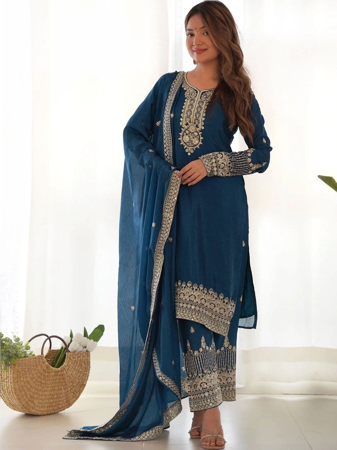 SAJAVAT ETHENIC WEAR Women Ethnic Motifs Embroidered Regular Thread Work Kurta with Palazzos & With Dupatta - view 1