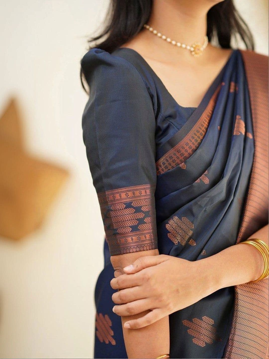 revika Woven Design Zari Art Silk Designer Kanjeevaram Saree thumbnail 3