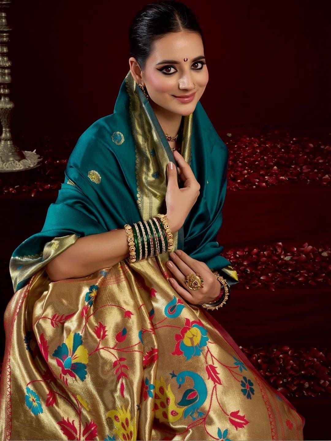 BORAD FASHION Woven Design Zari Silk Blend Designer Paithani Saree thumbnail 3