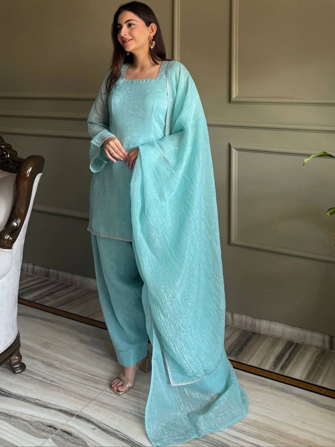 SAJAVAT ETHENIC WEAR Women Regular Kurta with Patiala & With Dupatta thumbnail 4