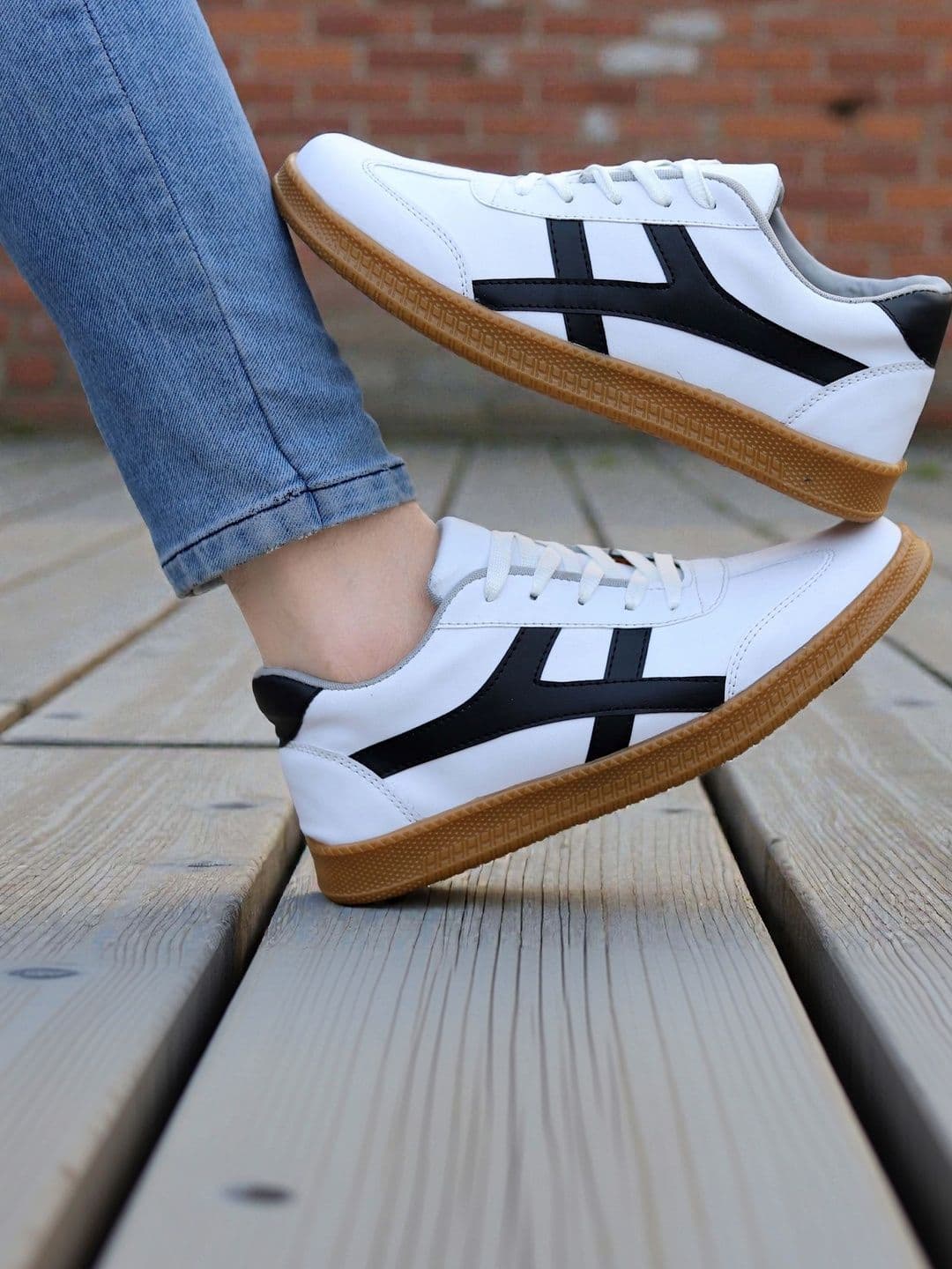 ANJRS Men Colourblocked Sneakers thumbnail 5