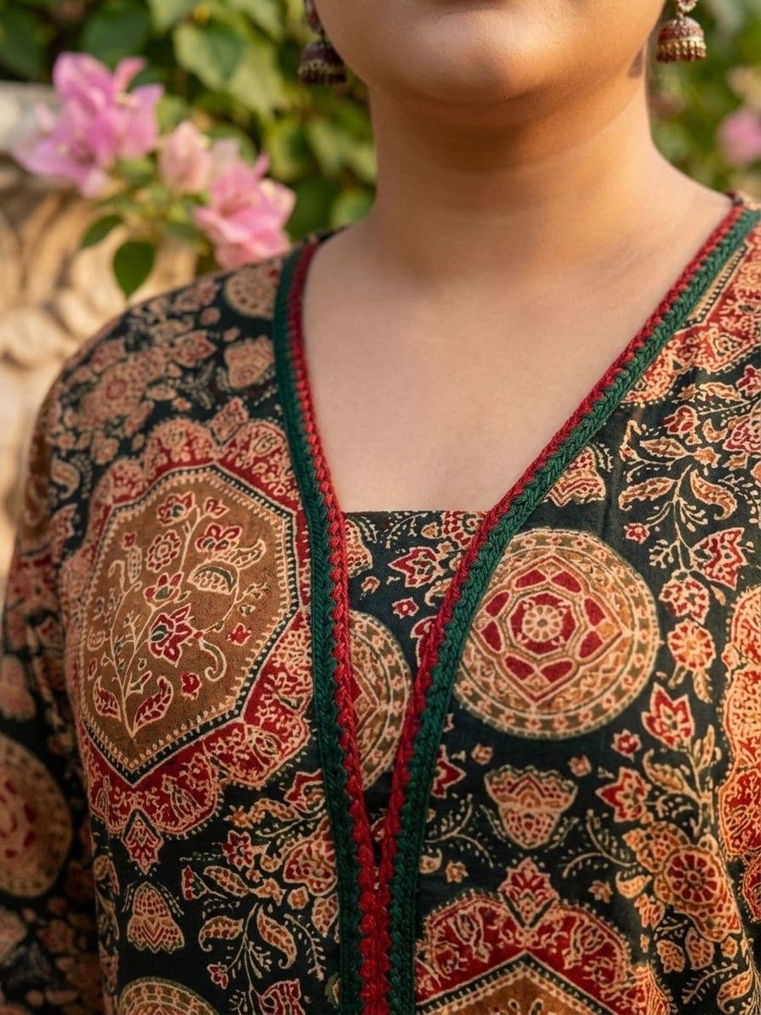 Sztori Women Ethnic Motifs Printed Thread Work Indie Prints Kurta thumbnail 5