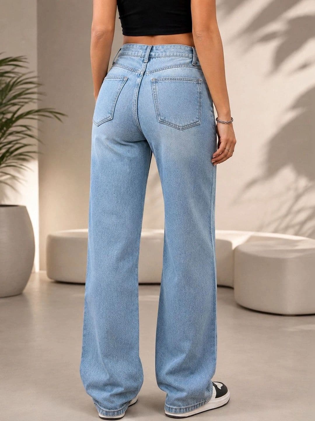DENIMLOOK Women Flared High-Rise Light Fade Jeans thumbnail 4