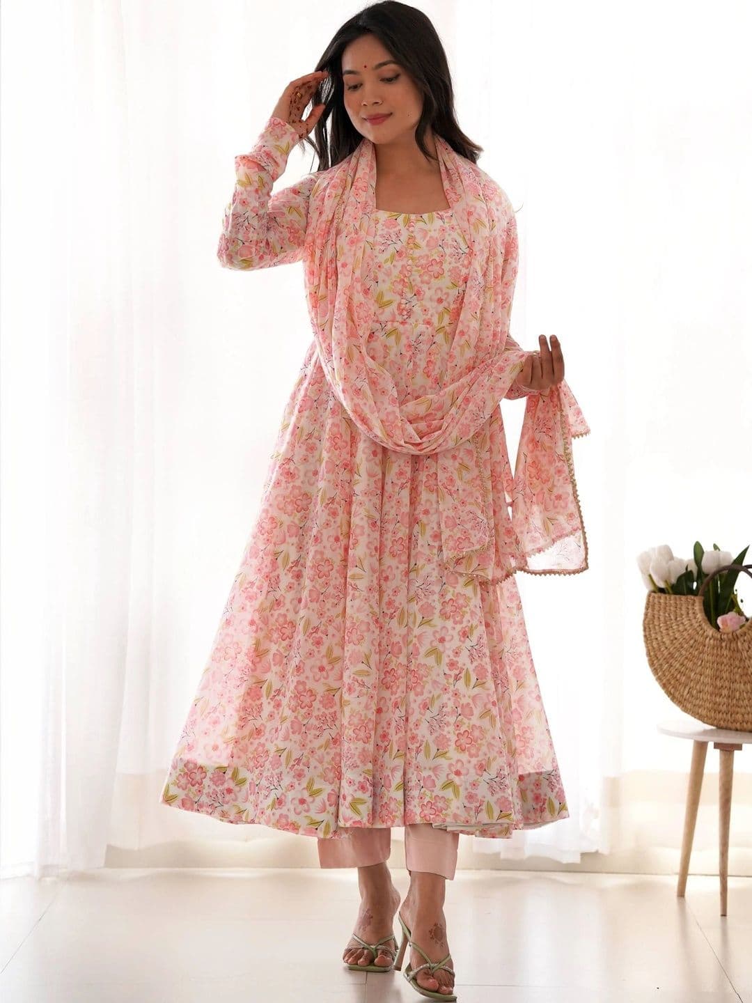 SAJAVAT ETHENIC WEAR Women Floral Printed Regular Kurta with Trousers & With Dupatta thumbnail 2