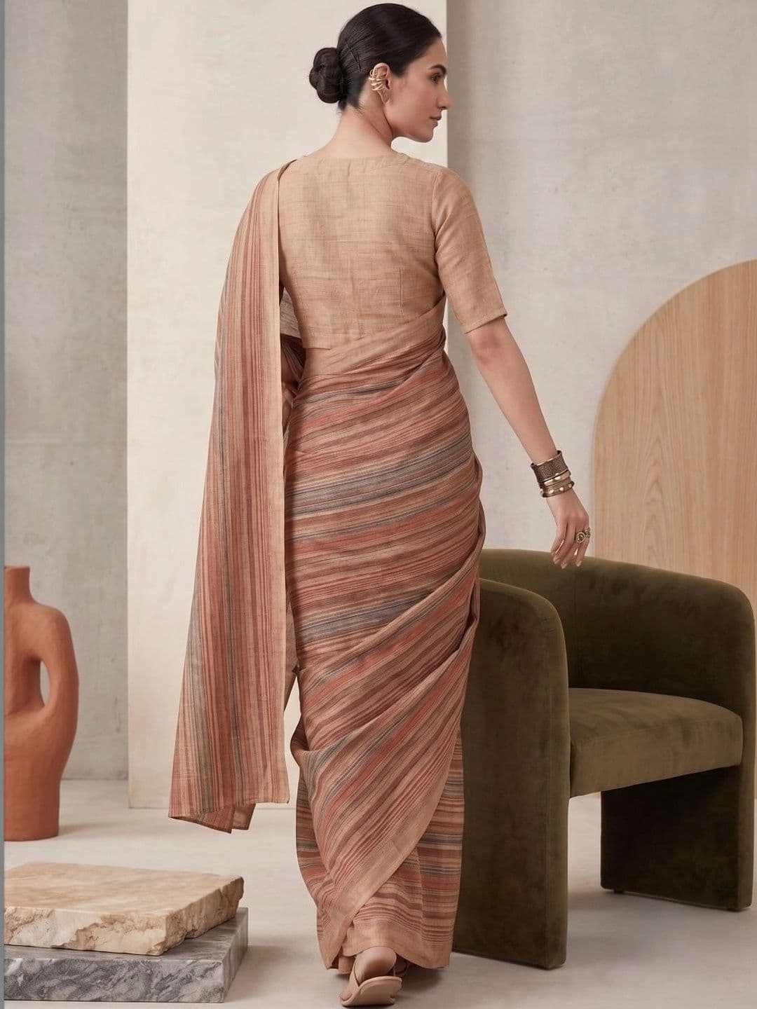 BORAD FASHION Striped Designer Chanderi Saree thumbnail 3