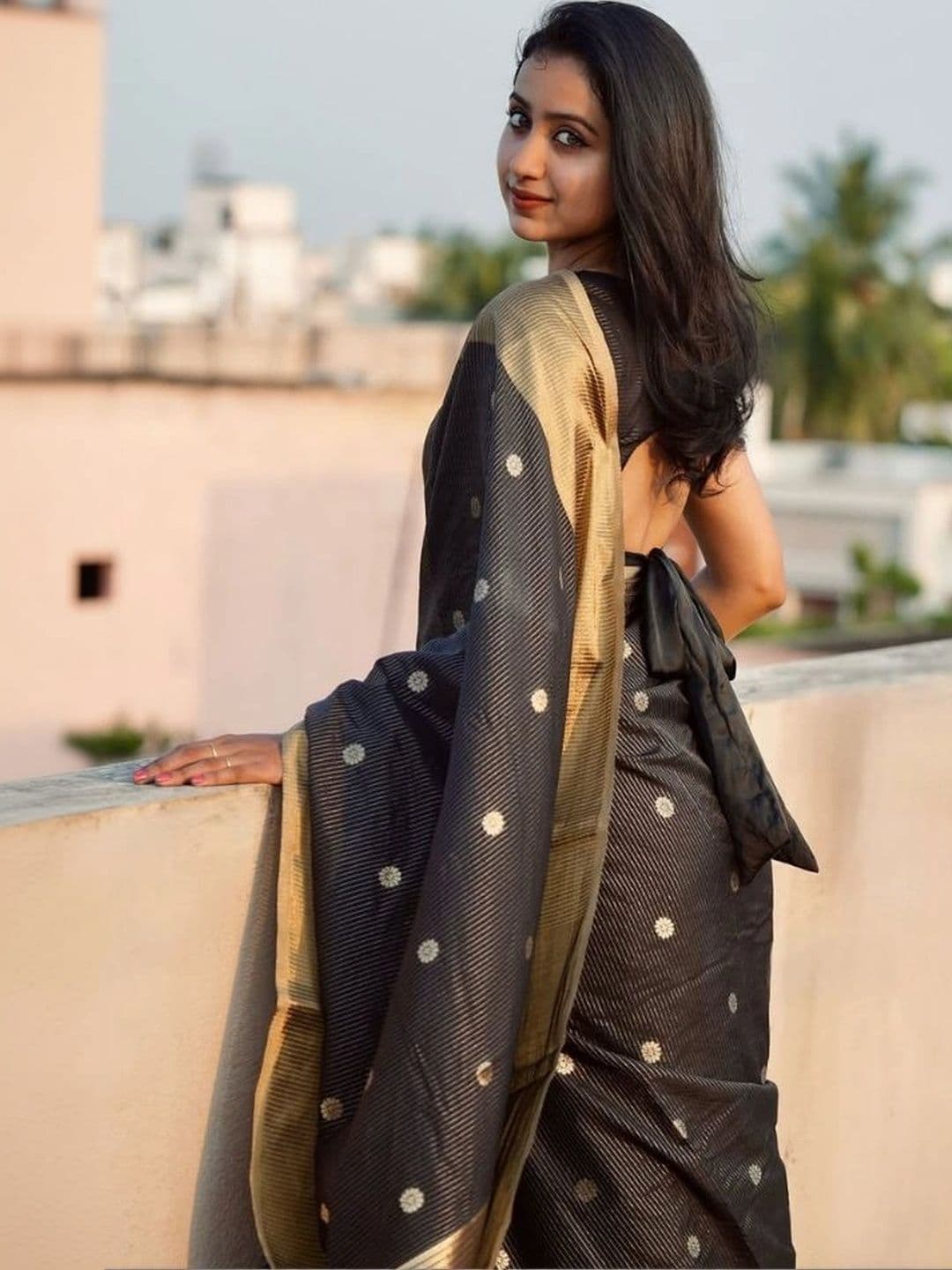 revika Striped Zari Art Silk Designer Kanjeevaram Saree thumbnail 6