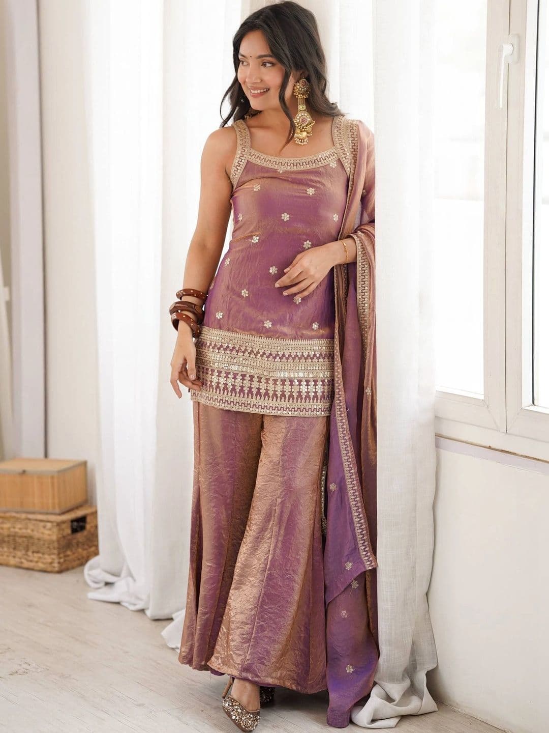 SAJAVAT ETHENIC WEAR Women Ethnic Motifs Regular Kurta with Sharara & With Dupatta thumbnail 5