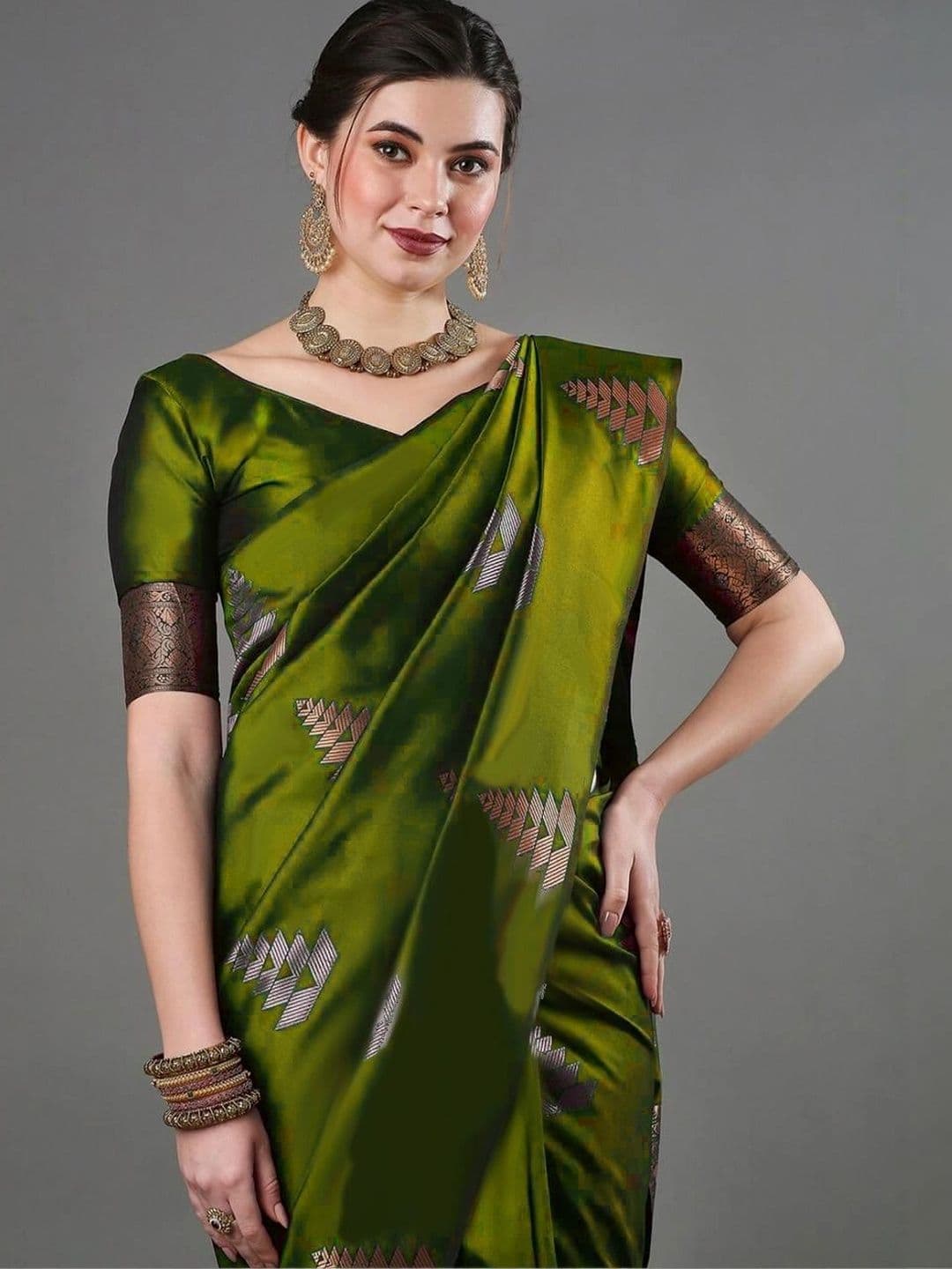 revika Woven Design Zari Art Silk Designer Kanjeevaram Saree thumbnail 2