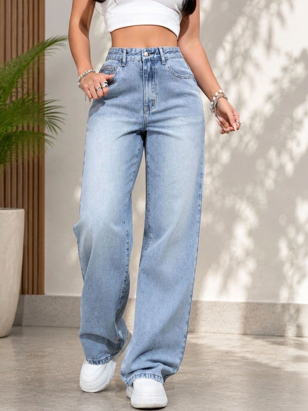 DENIMLOOK Women High-Rise Light Fade Jeans - view 1