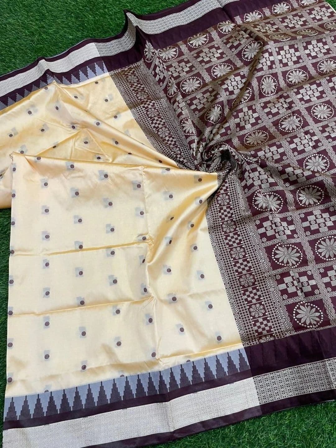 Silk Loomluxe Woven Design Zari Art Silk Sambalpuri Saree thumbnail 4