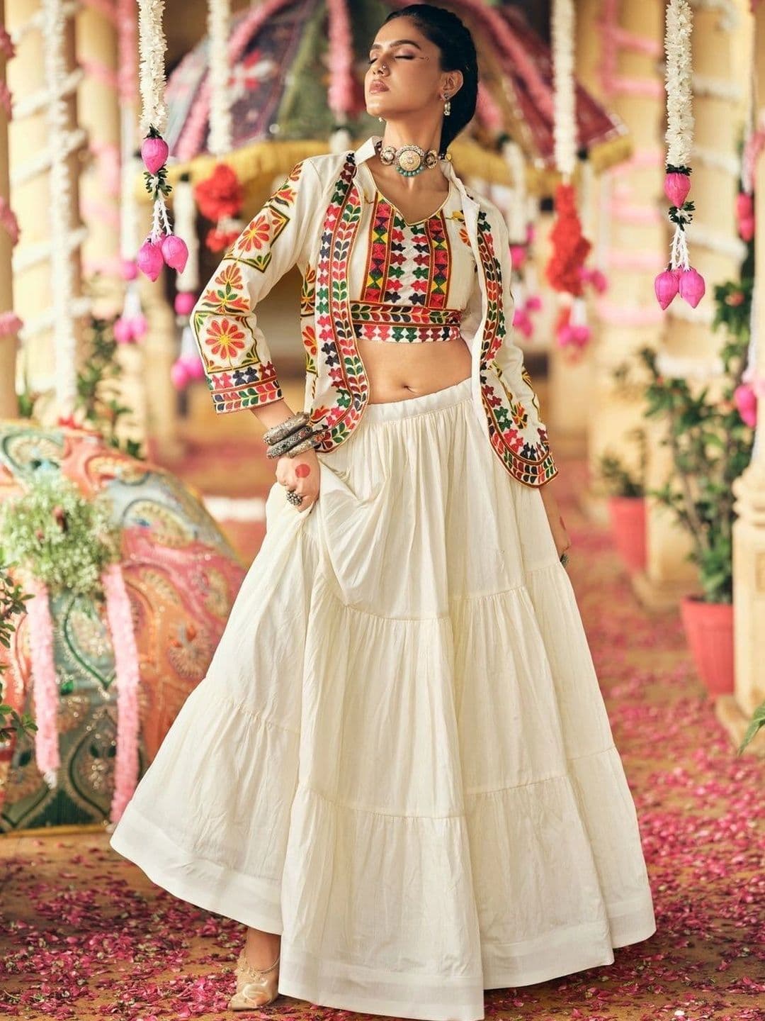 DAYLOOM Embroidered Thread Work Ready to Wear Lehenga & thumbnail 3
