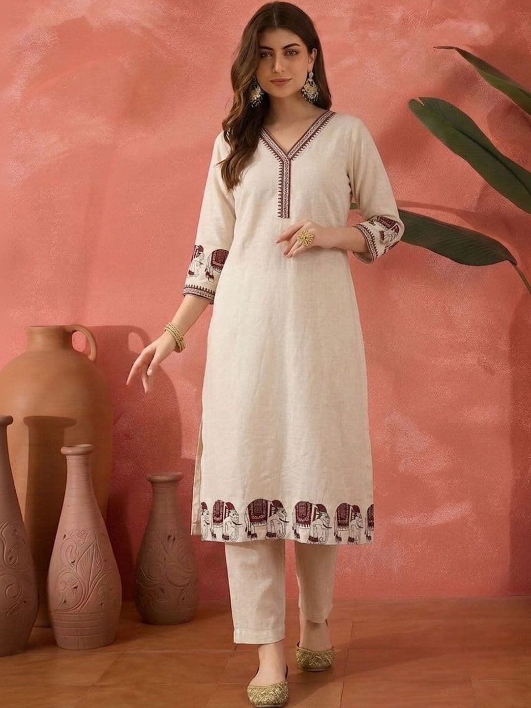 Sangria Women Ethnic Motifs Printed Regular Pure Cotton Kurta with Trousers & With Dupatta thumbnail 6