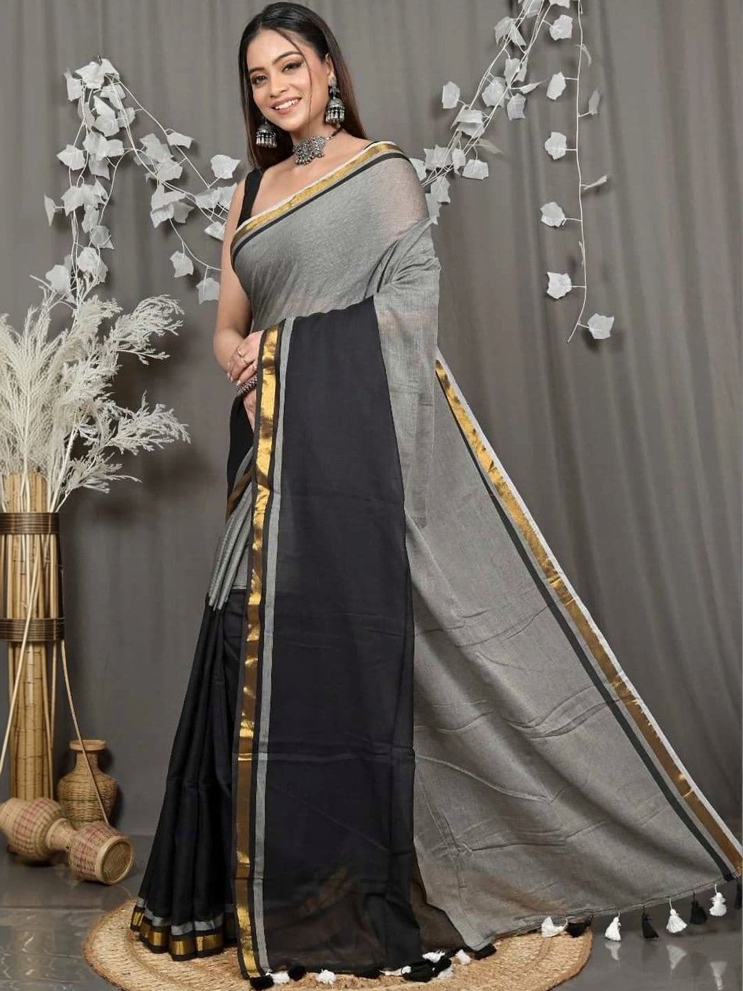 RoyBoni Pure Cotton Taant Saree thumbnail 2