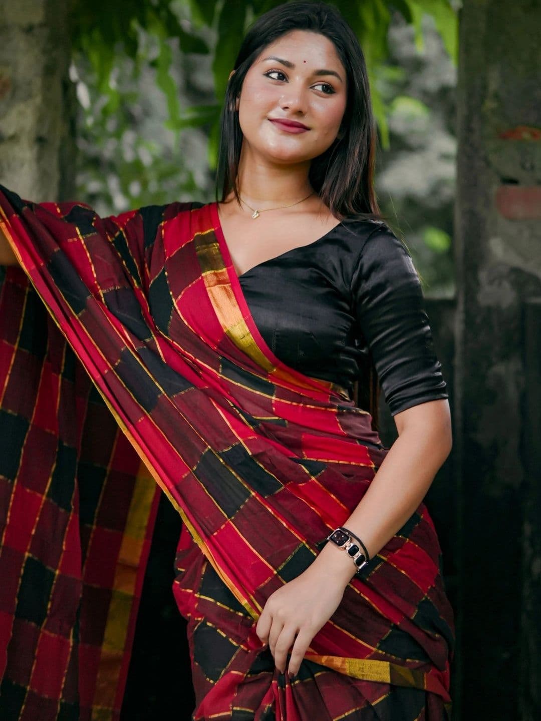 Aparna Checked Zari Pure Cotton Saree thumbnail 5