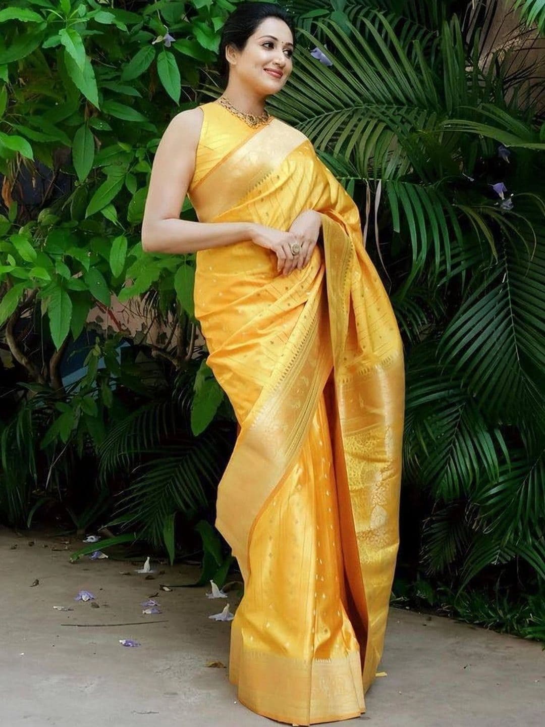 revika Woven Design Zari Art Silk Designer Kanjeevaram Saree - view 1