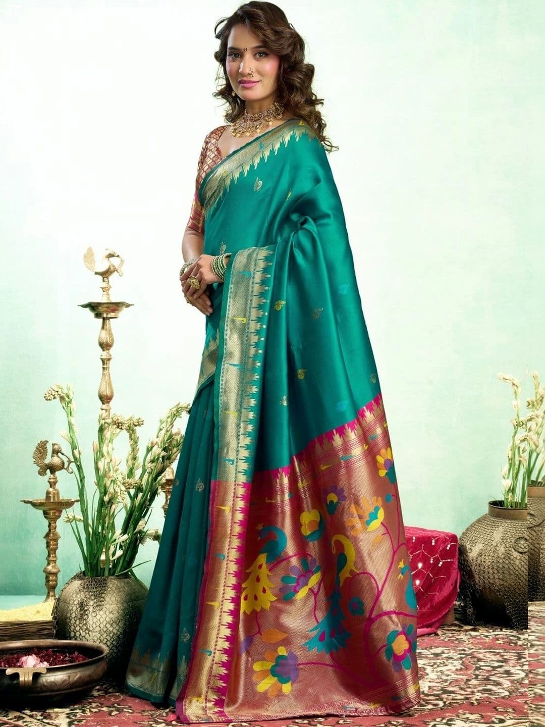 BORAD FASHION Woven Design Zari Silk Blend Designer Paithani Saree thumbnail 3
