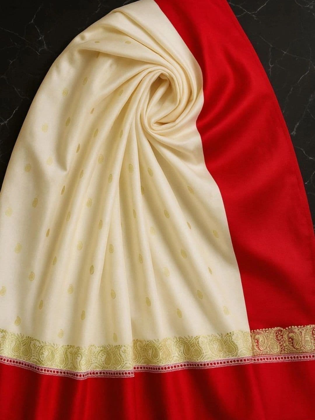 Silk Loomluxe Zari Art Silk Saree thumbnail 2