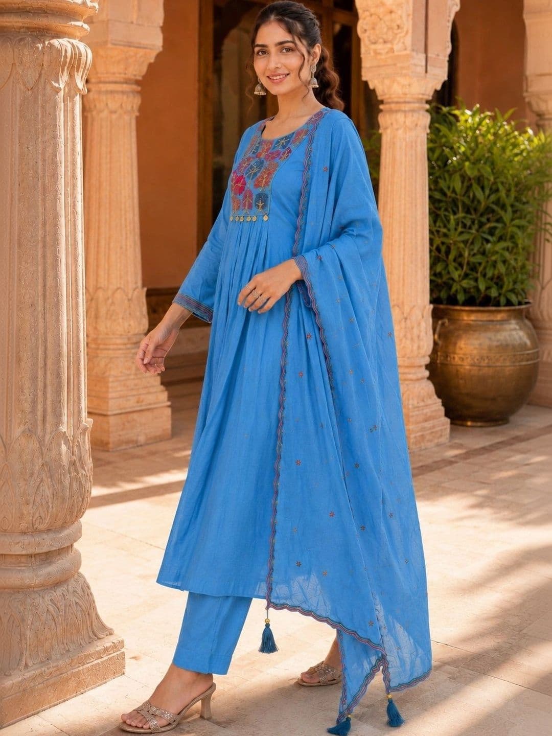 JEEREVA Women Ethnic Motifs Embroidered Regular Thread Work Kurta with Palazzos & With Dupatta thumbnail 4