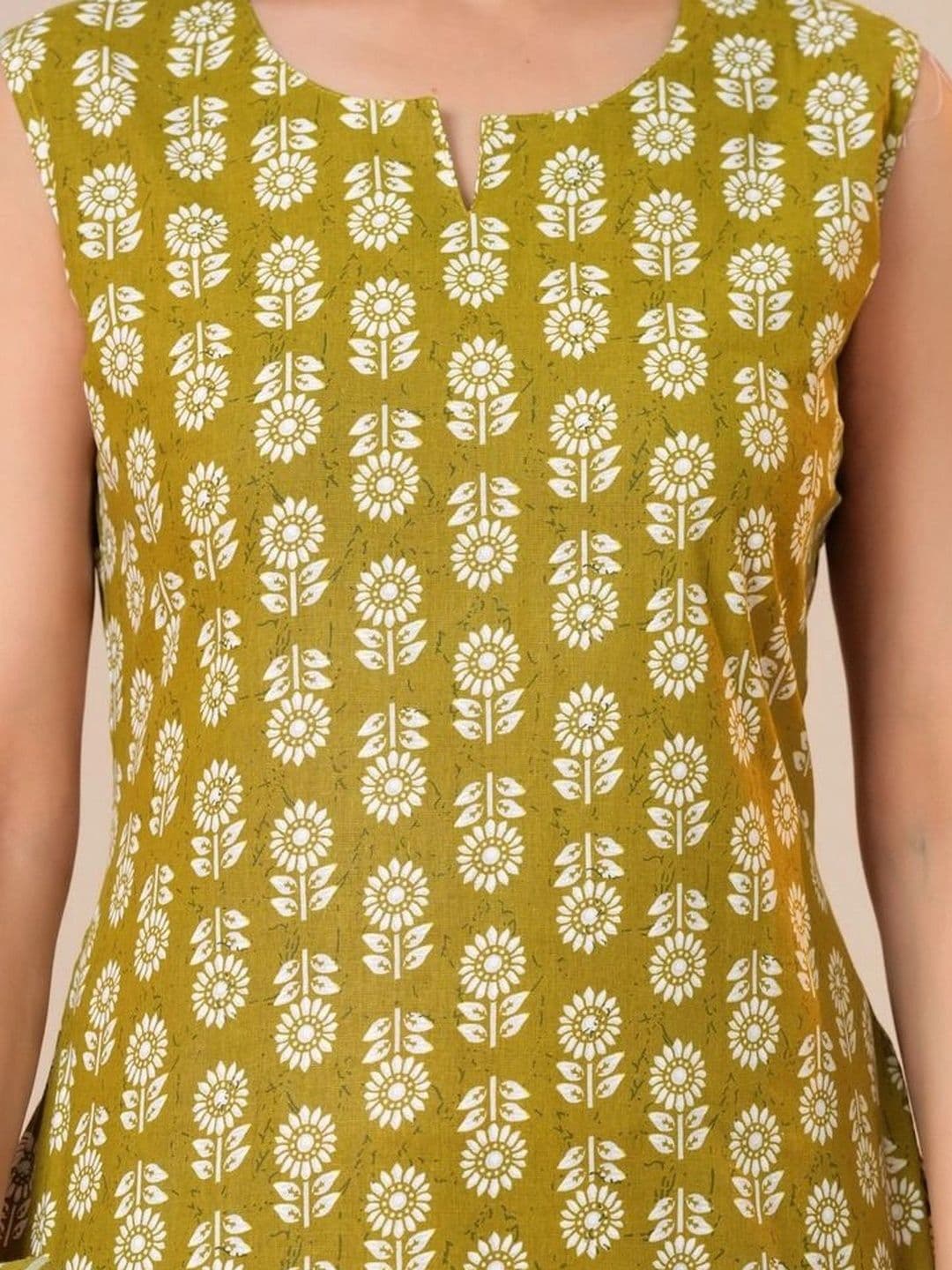 Anouk Women Ethnic Motifs Printed Regular Pure Cotton Kurta with Patiala & With Dupatta thumbnail 3