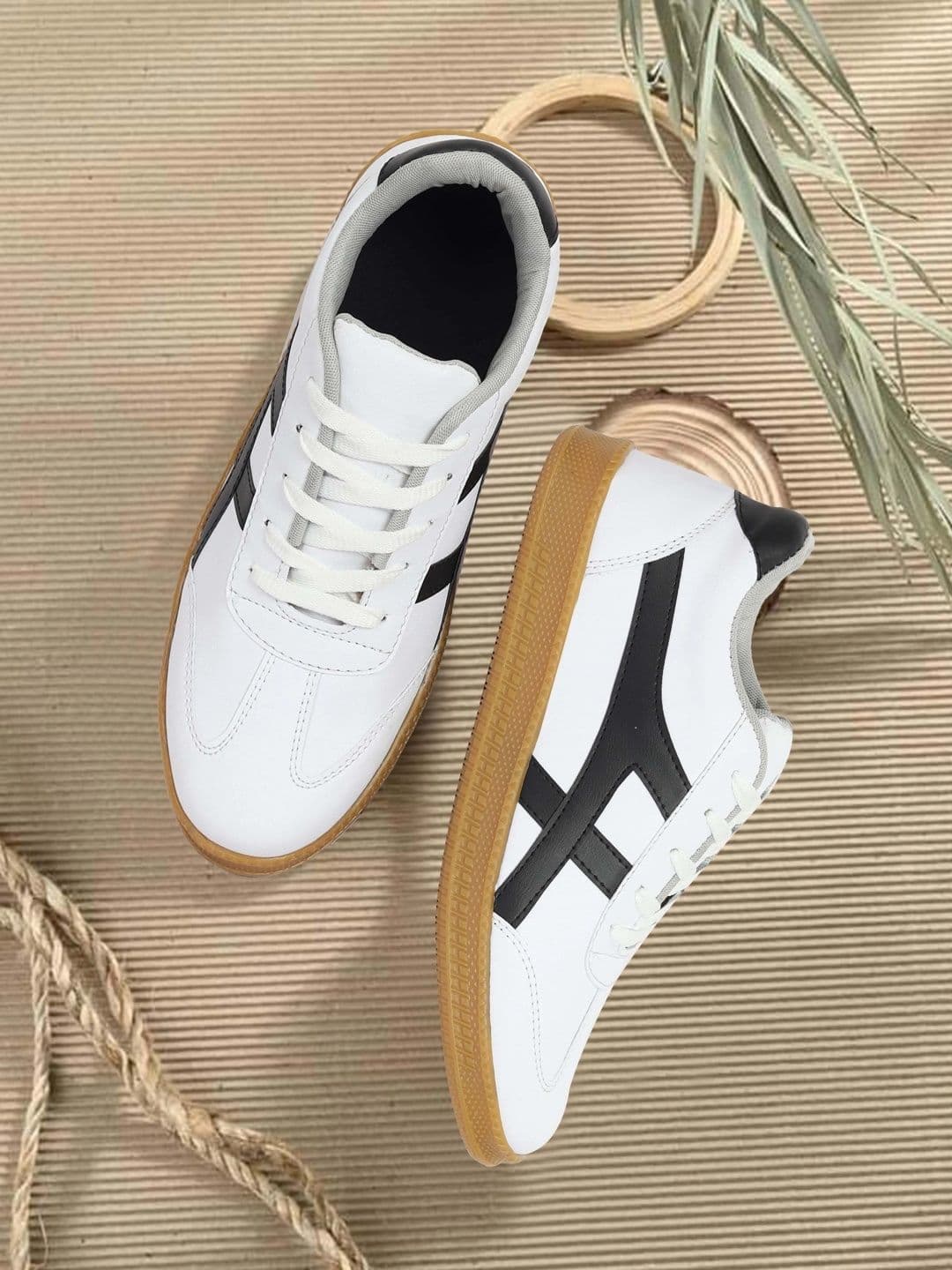 ANJRS Men Colourblocked Sneakers thumbnail 6