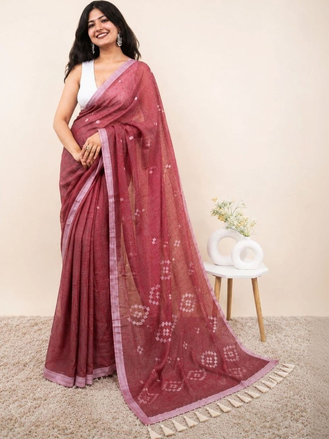 MISS WEARS Embellished Saree - view 1