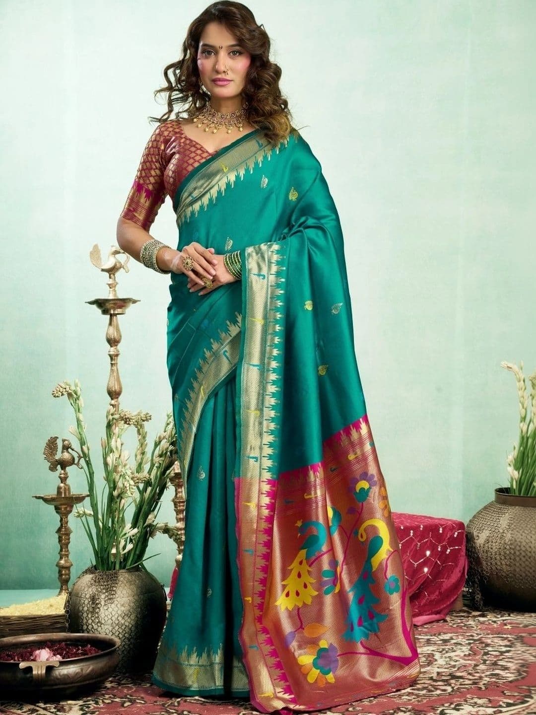 BORAD FASHION Woven Design Zari Silk Blend Designer Paithani Saree thumbnail 2