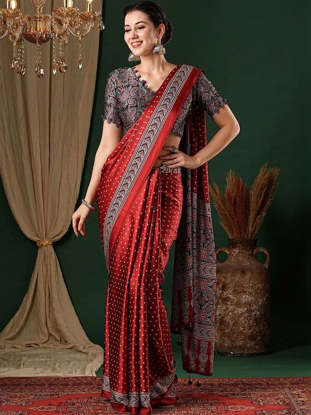 KL9KIDS Floral Mirror Work Silk Blend Heavy Work Mysore Silk Saree - view 1