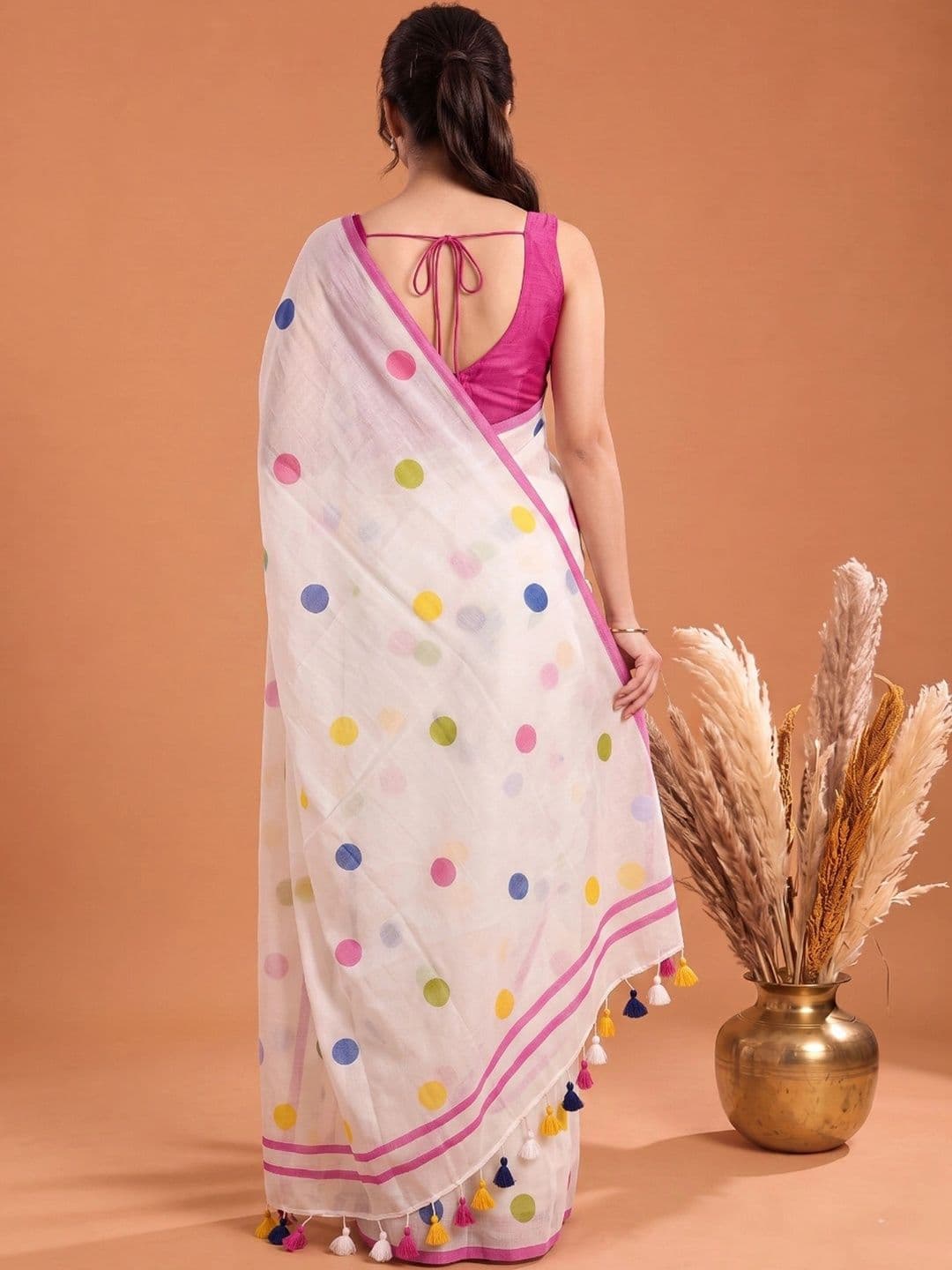 Aparna Polka Dot Pure Cotton Saree thumbnail 3