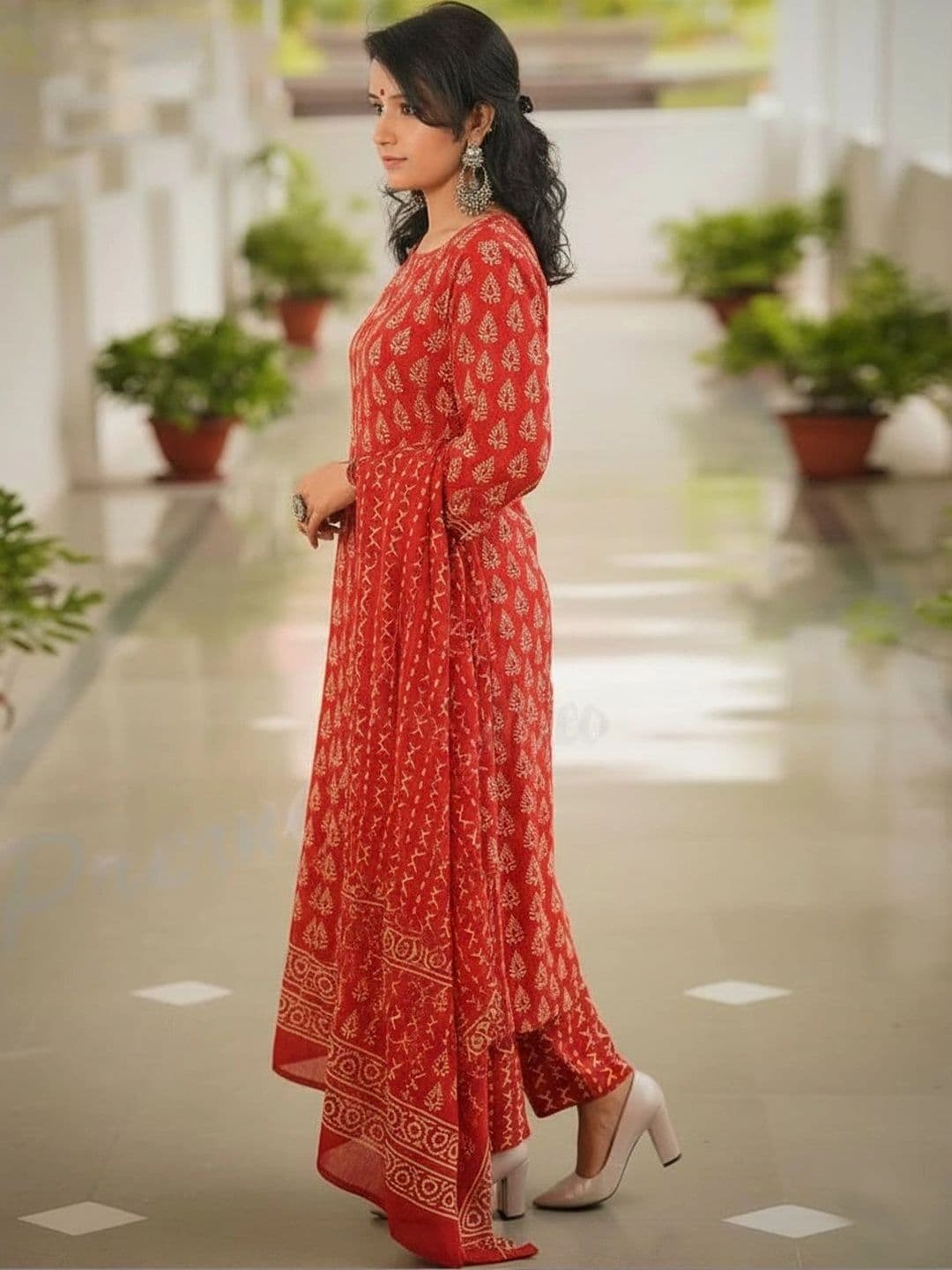 all about you Women Ethnic Motifs Printed Regular Kurta with Trousers & With Dupatta thumbnail 3