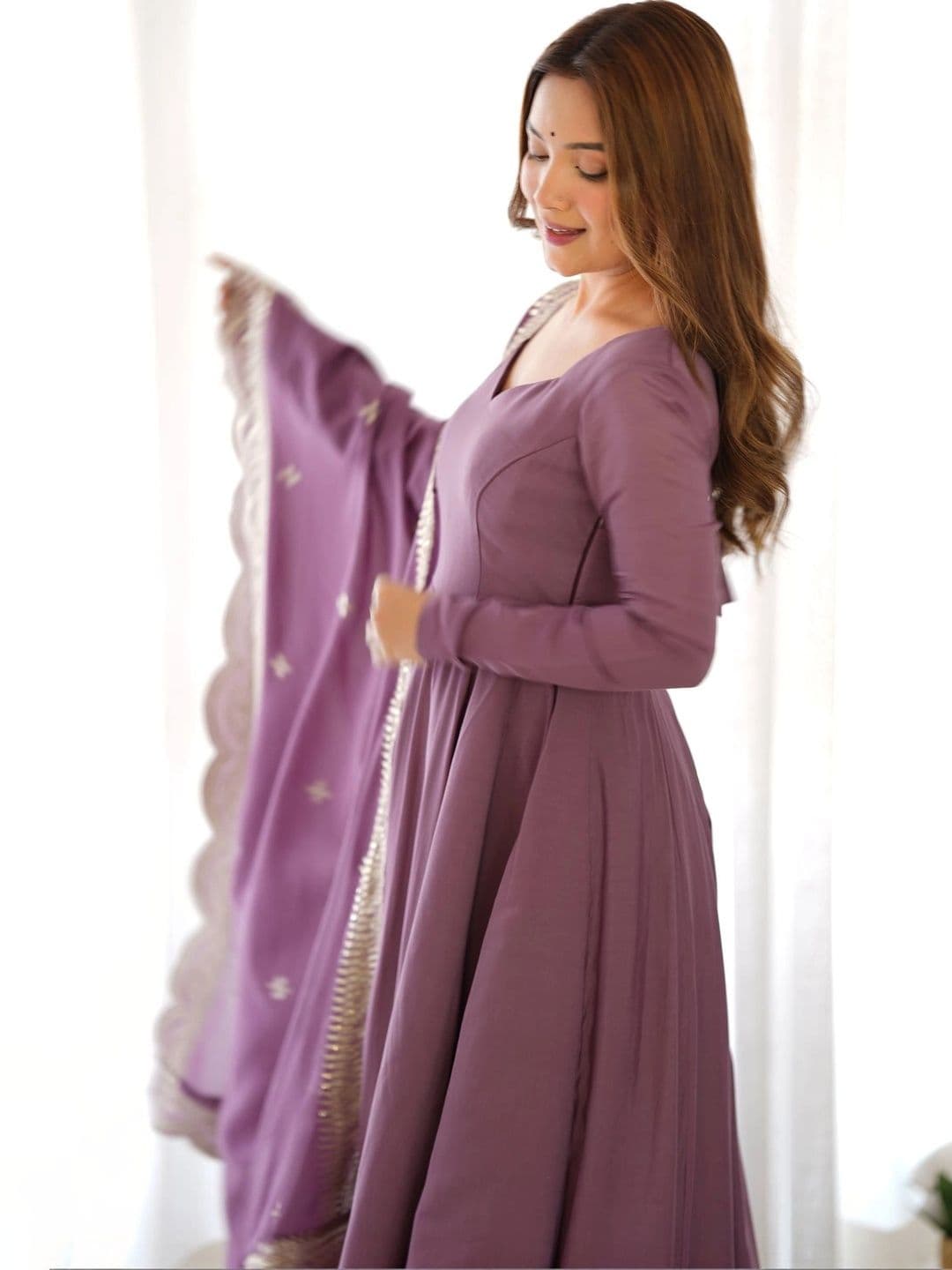 SAJAVAT ETHENIC WEAR Women Regular Chanderi Silk Kurta with Pyjamas & With Dupatta thumbnail 3