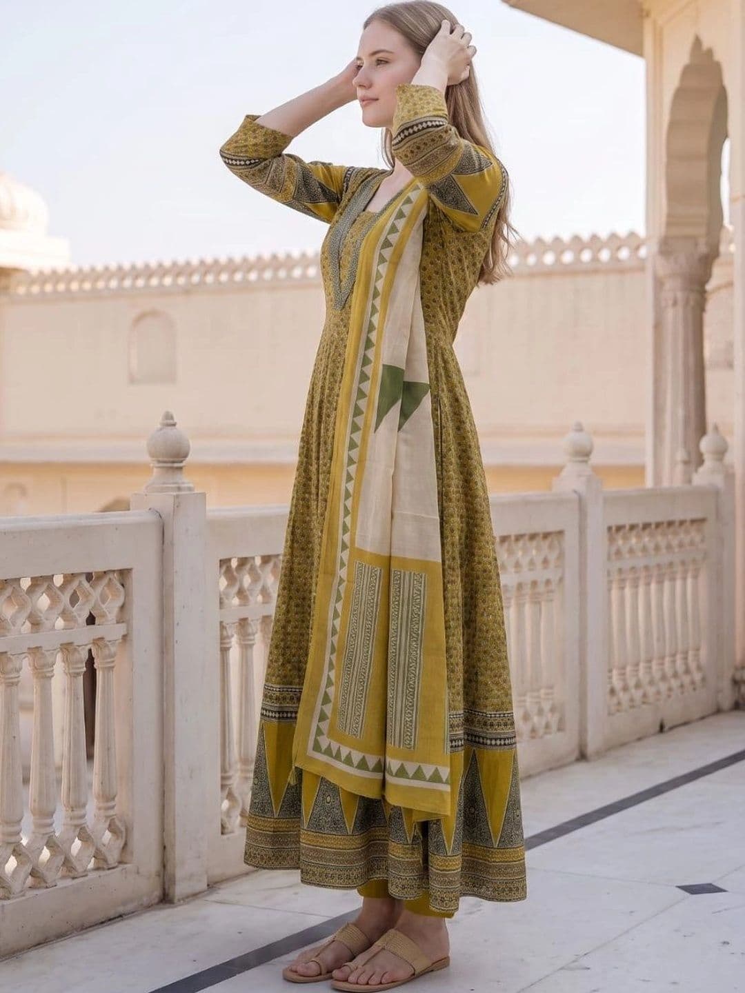 Laasika Women Ethnic Motifs Printed Regular Kurta with Trousers & With Dupatta thumbnail 4