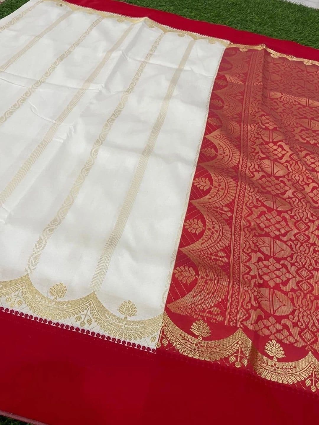 Silk Loomluxe Zari Art Silk Saree thumbnail 3
