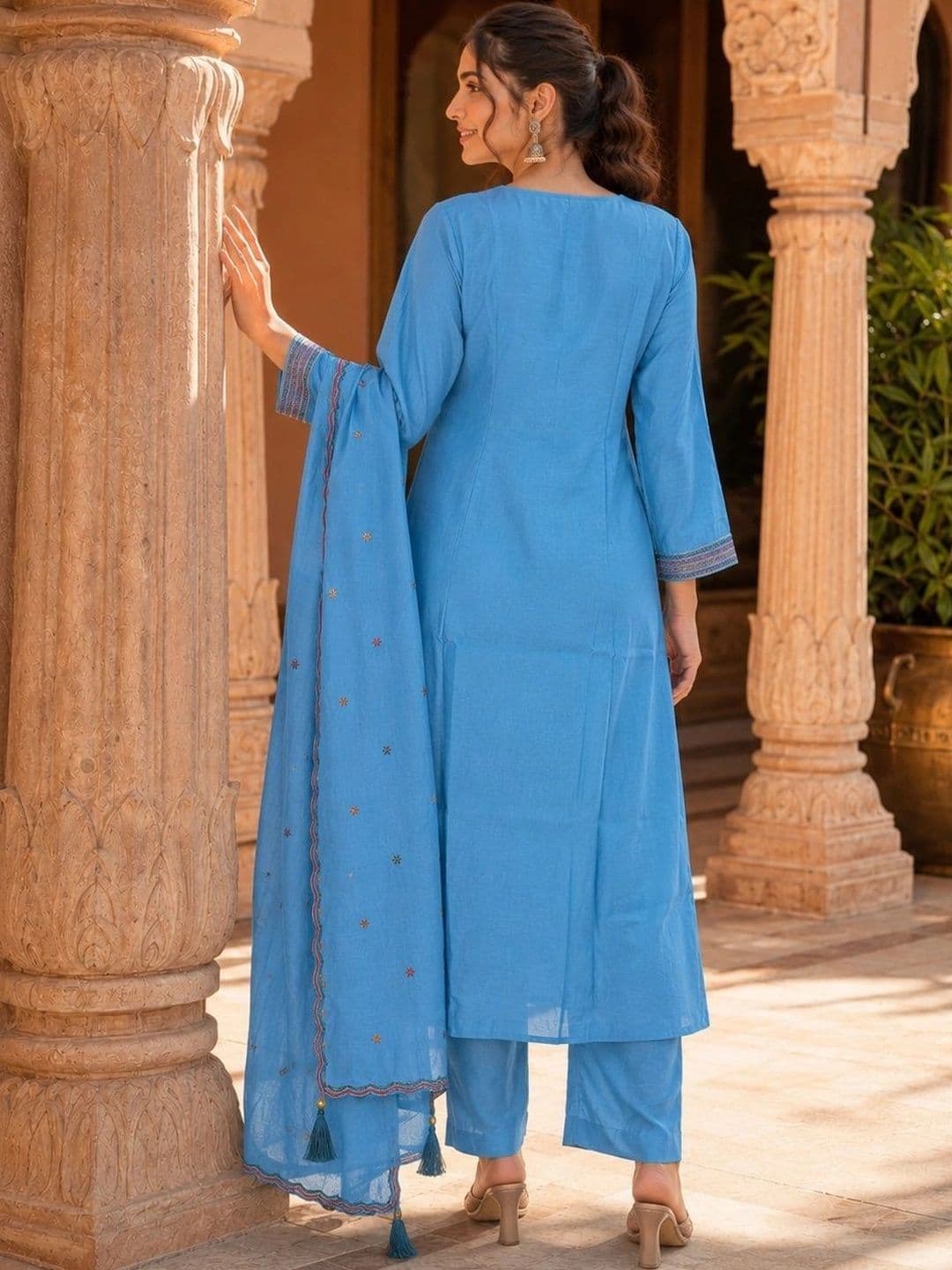 JEEREVA Women Ethnic Motifs Embroidered Regular Thread Work Kurta with Palazzos & With Dupatta thumbnail 5