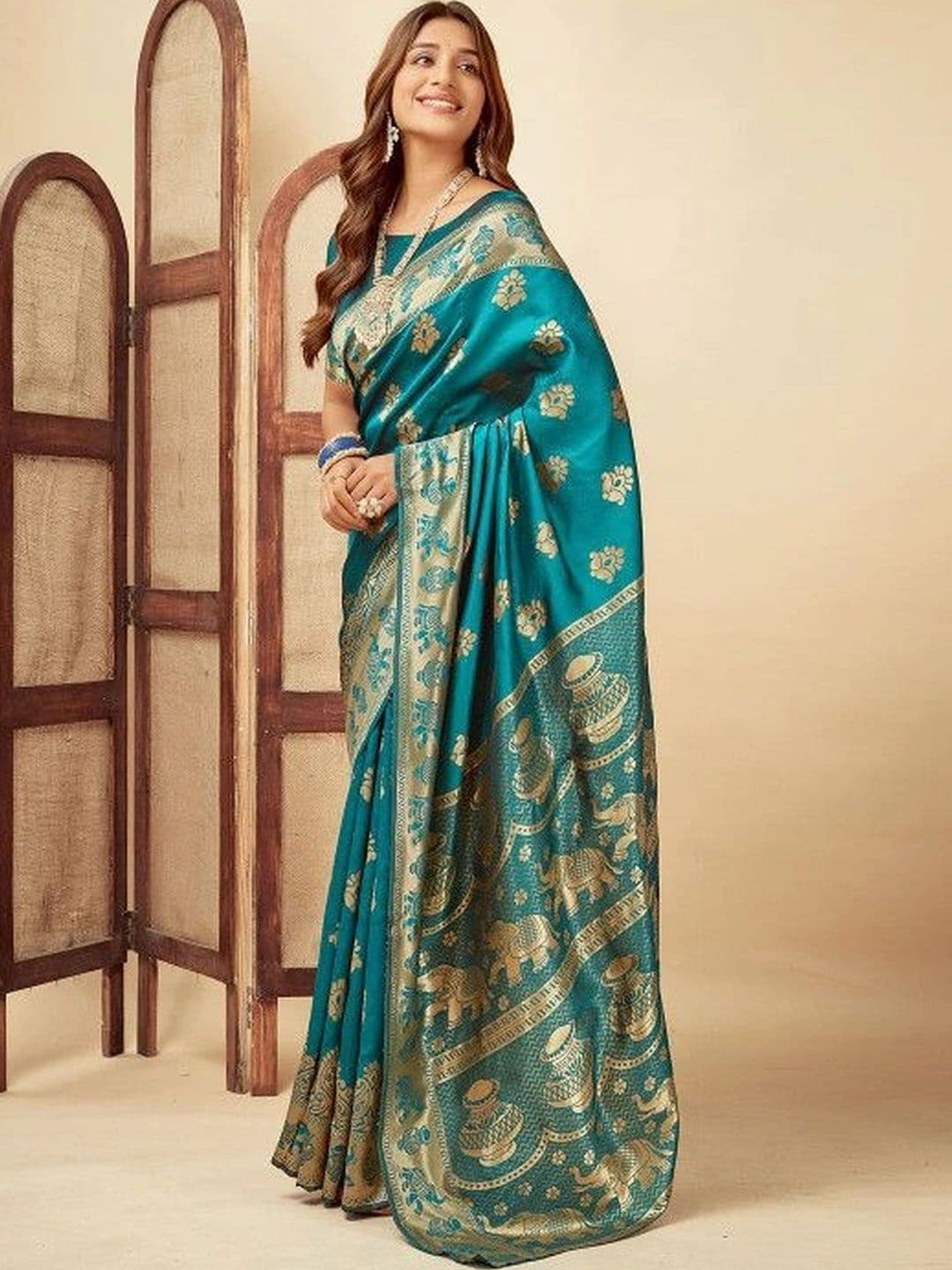 Tapasvi Clothing Woven Design Zari Art Silk Banarasi Saree thumbnail 2